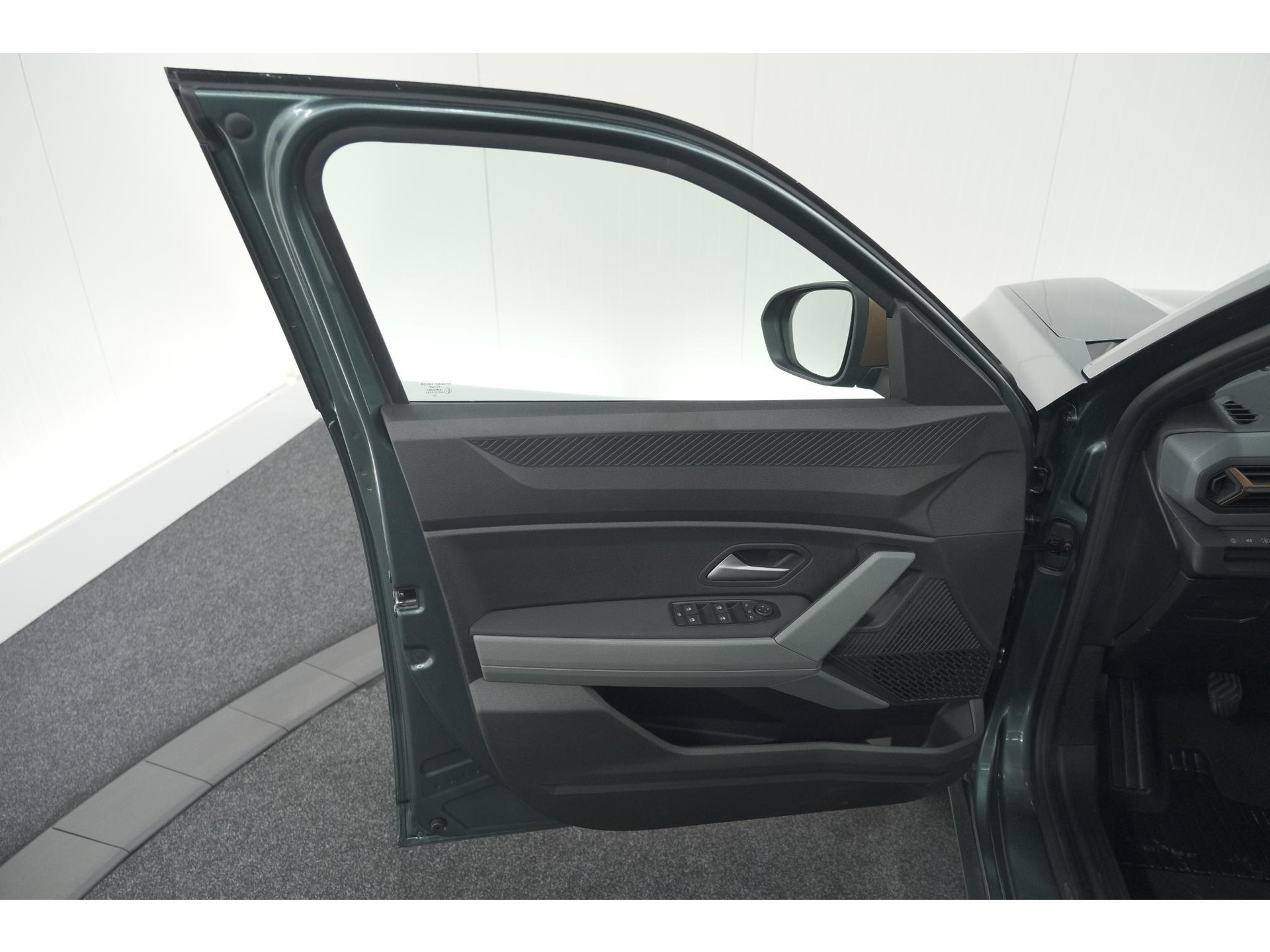 Dacia Duster Mild Hybrid 130 Extreme | Camera | Apple Carplay | Parkeersensoren | Stuurwielverwarming