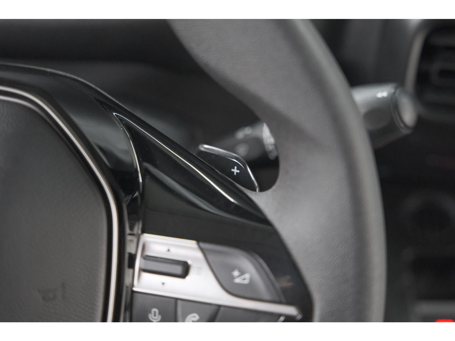 Peugeot Partner 1.5 BlueHDi 130 EAT8 S&S L1 | Trekhaak | Laadruimte-Pakket | Camera | Dodehoekdetectie