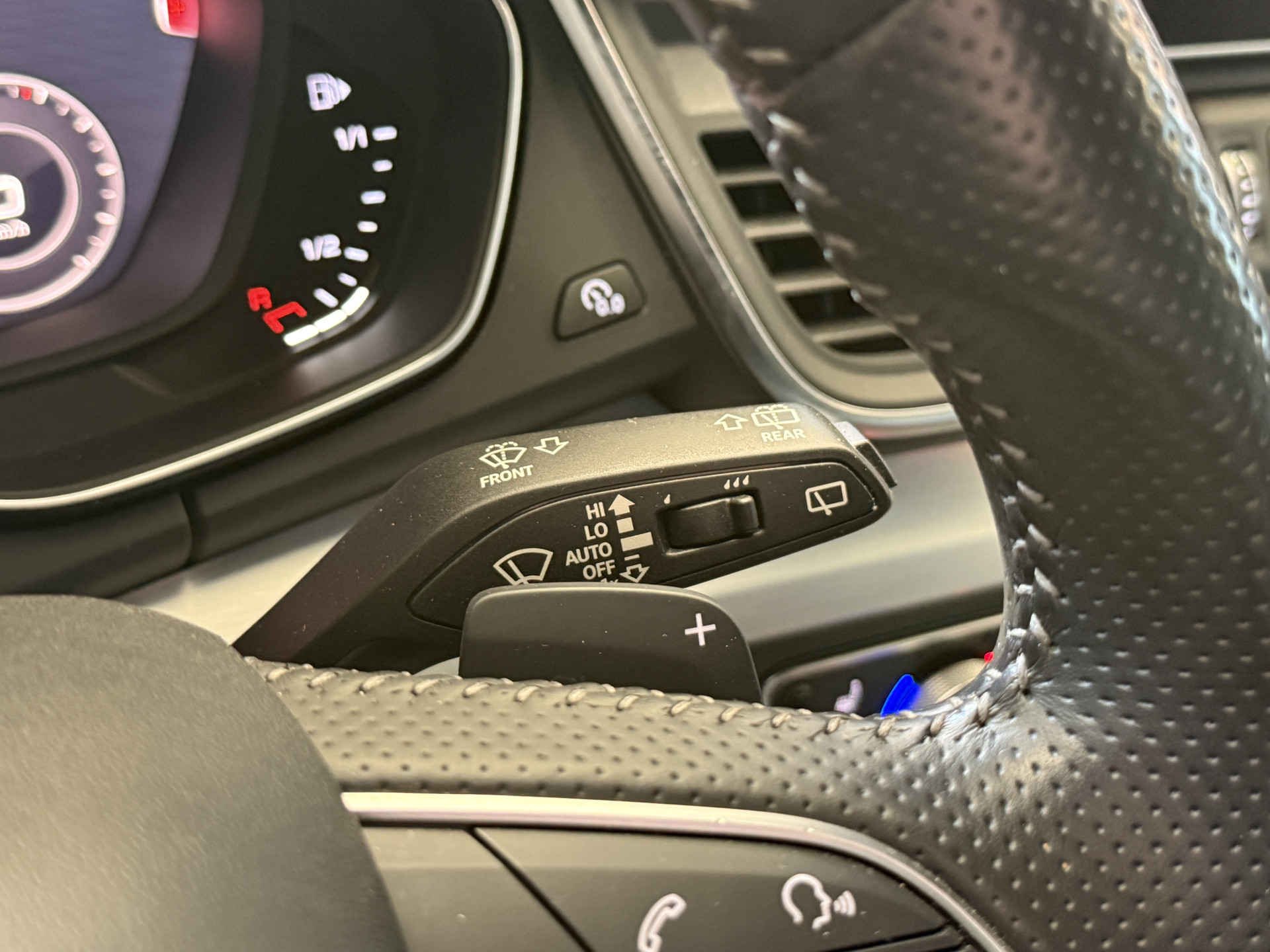 Audi Q5 55 TFSI e quattro Competition | Apple Carplay | 2x S-Line | Stoelverwarming
