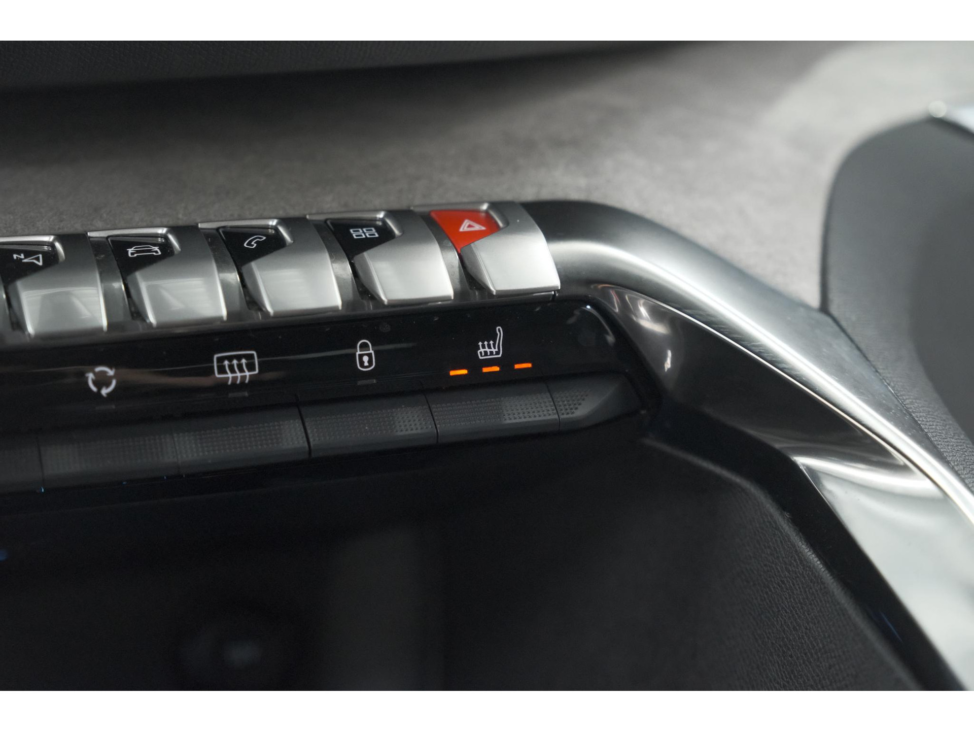 Peugeot 3008 1.2 Hybrid 136 GT | 360 Camera | Adaptieve Cruise Control | Elektronische Kofferklep | Navigatie