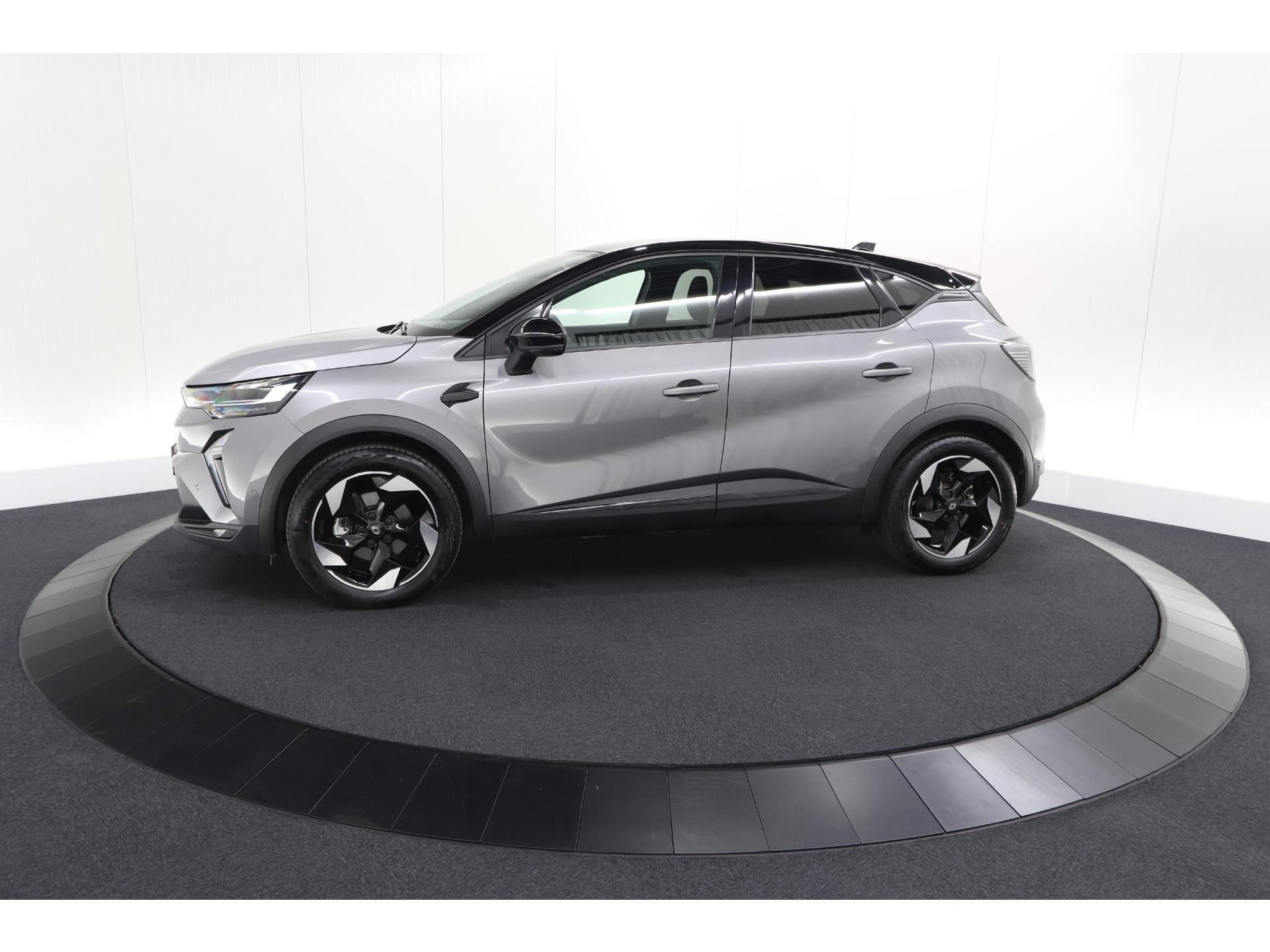 Renault Captur 1.6 E-Tech full hybrid 145 techno | Camera | Navigatie | Apple Carplay | Parkeersensoren