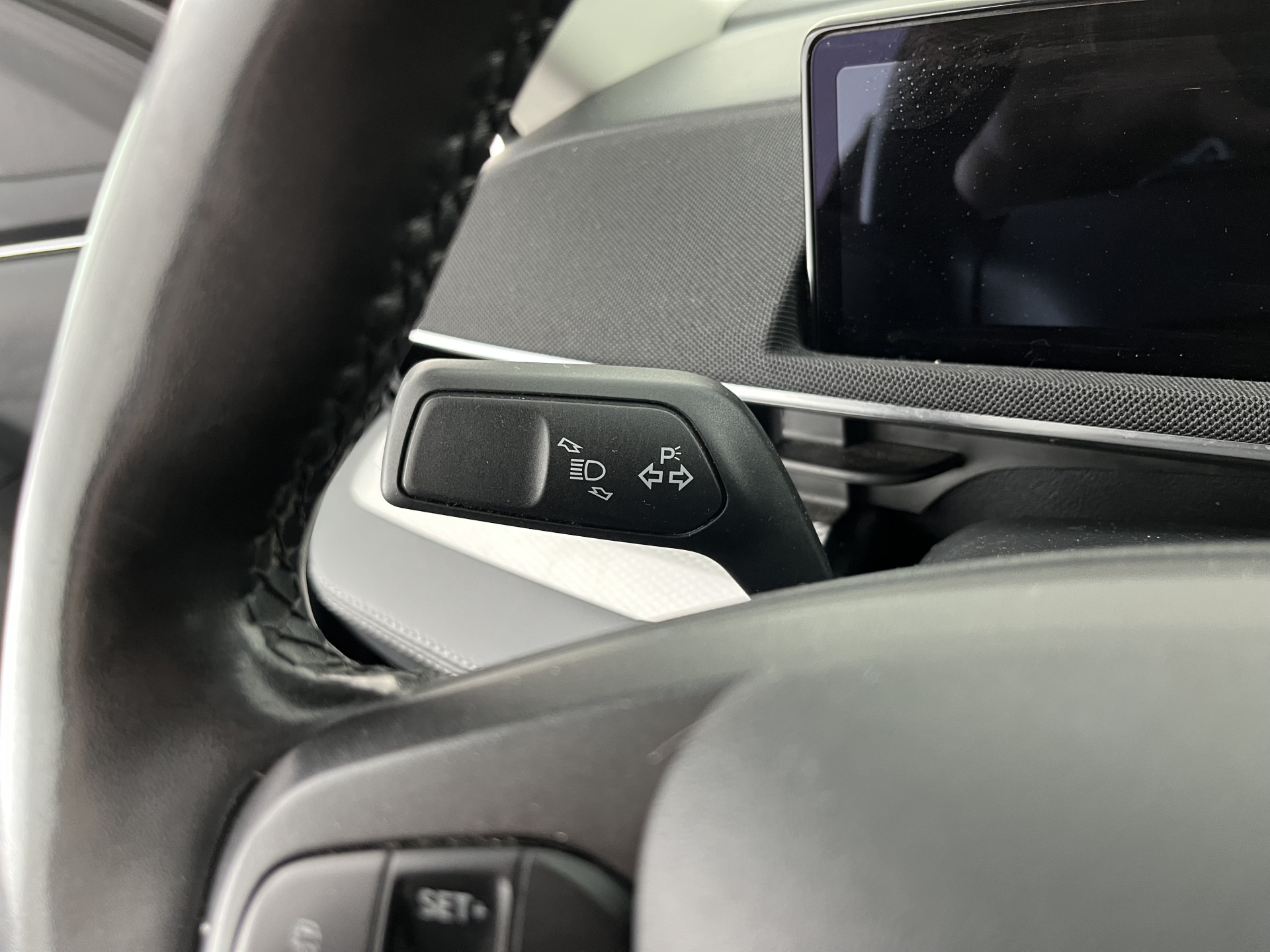 Ford Mustang Mach-E RWD 75 kWh [ 3-Fase-11kW ] {SOH-83%} (INCL-BTW)  Aut. *LEATHER | FULL-LED | DAB | DIGI-COCKPIT | KEYLESS | NAVI-FULLMAP | CARPLAY | HEATED-COMFORTSEATS | TOPVIEW | ADAPTIVE-CRUISE | PRIVACY-GLASS | 18'' ALU*