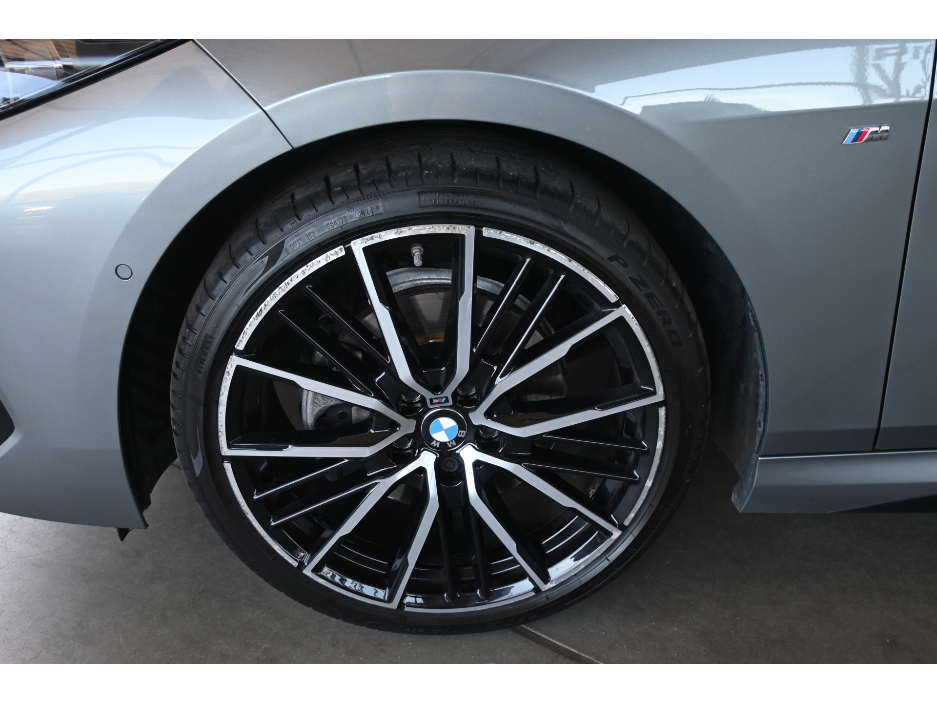 BMW 2-serie Gran Coupé 218i Business Edition M-Pakket Sportstoelen Panoramadak Virtual Dealer Onderhouden! Inruil Mogelijk!