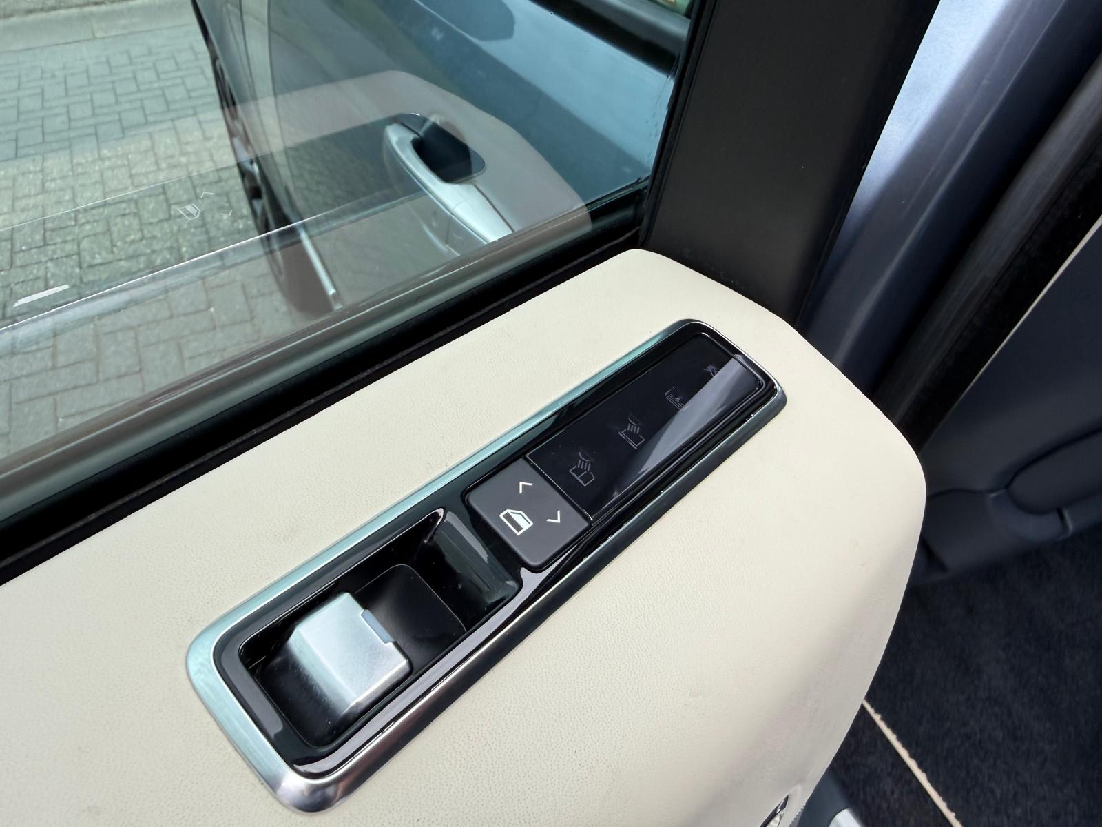 Land Rover Range Rover 3.0 TDV6 Autobiography | 3/6/12MND GARANTIE | PANO | SFEER | CARPLAY | NAVI | STOELMASSAGE | ACC | TREKHAAK |