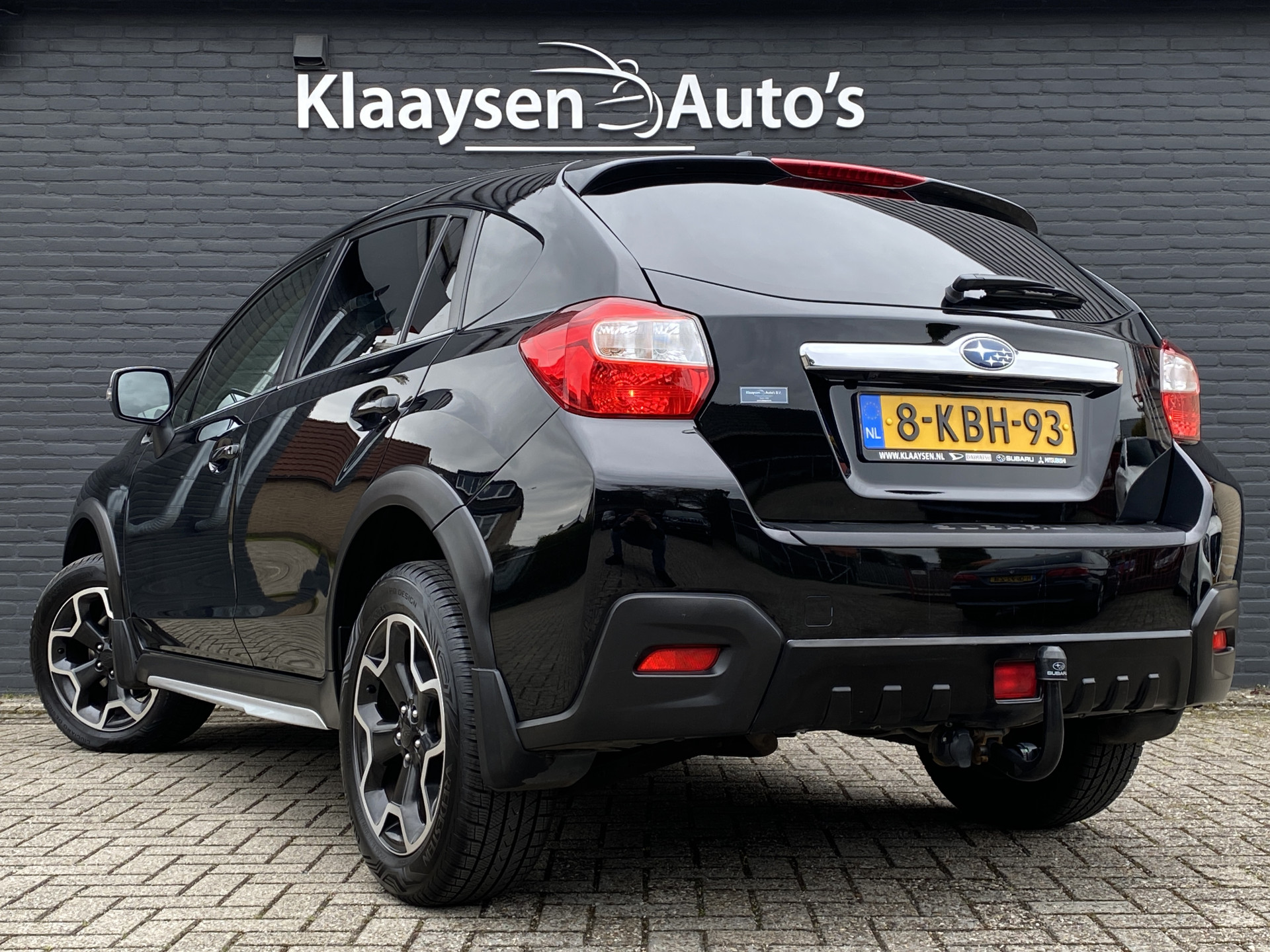 Subaru XV 2.0i Luxury AWD 150 pk AUT. | dealer onderhouden | navigatie | trekhaak | leder interieur | camera | all season banden