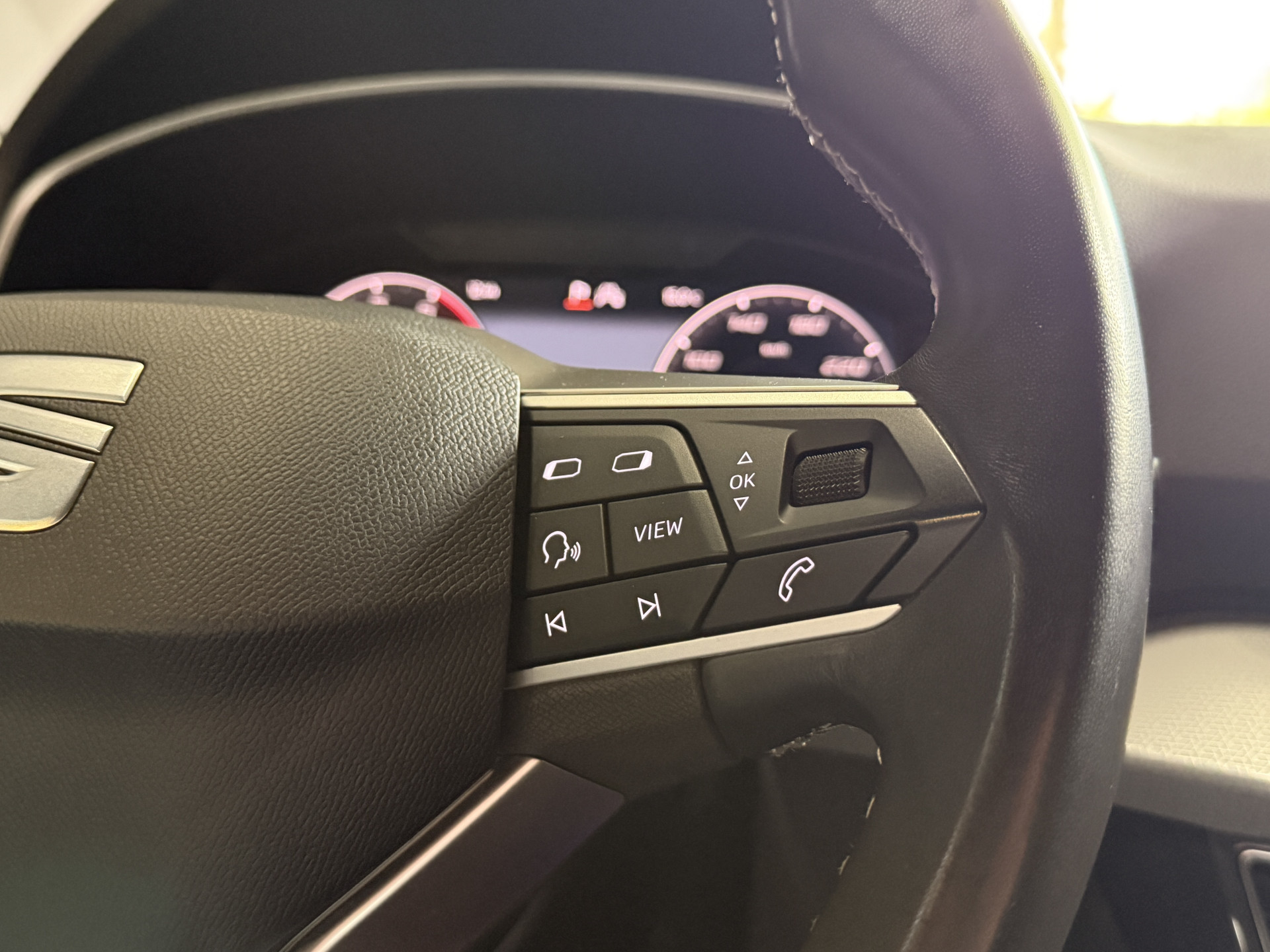 SEAT Tarraco 1.5 TSI Style Business Intense | Trekhaak | Camera | Carplay | ACC
