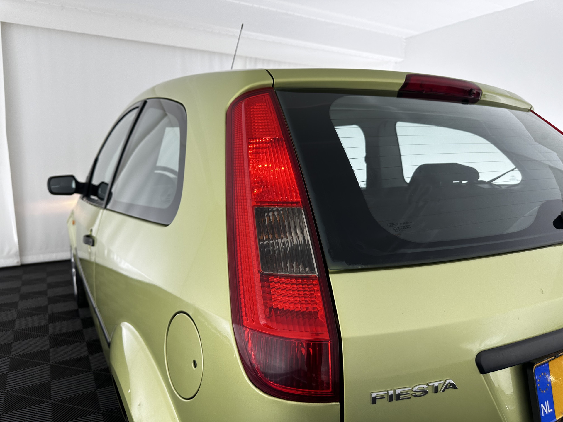 Ford Fiesta 1.3 Futura * AIRCO | RADIO-CD | 16"ALU *