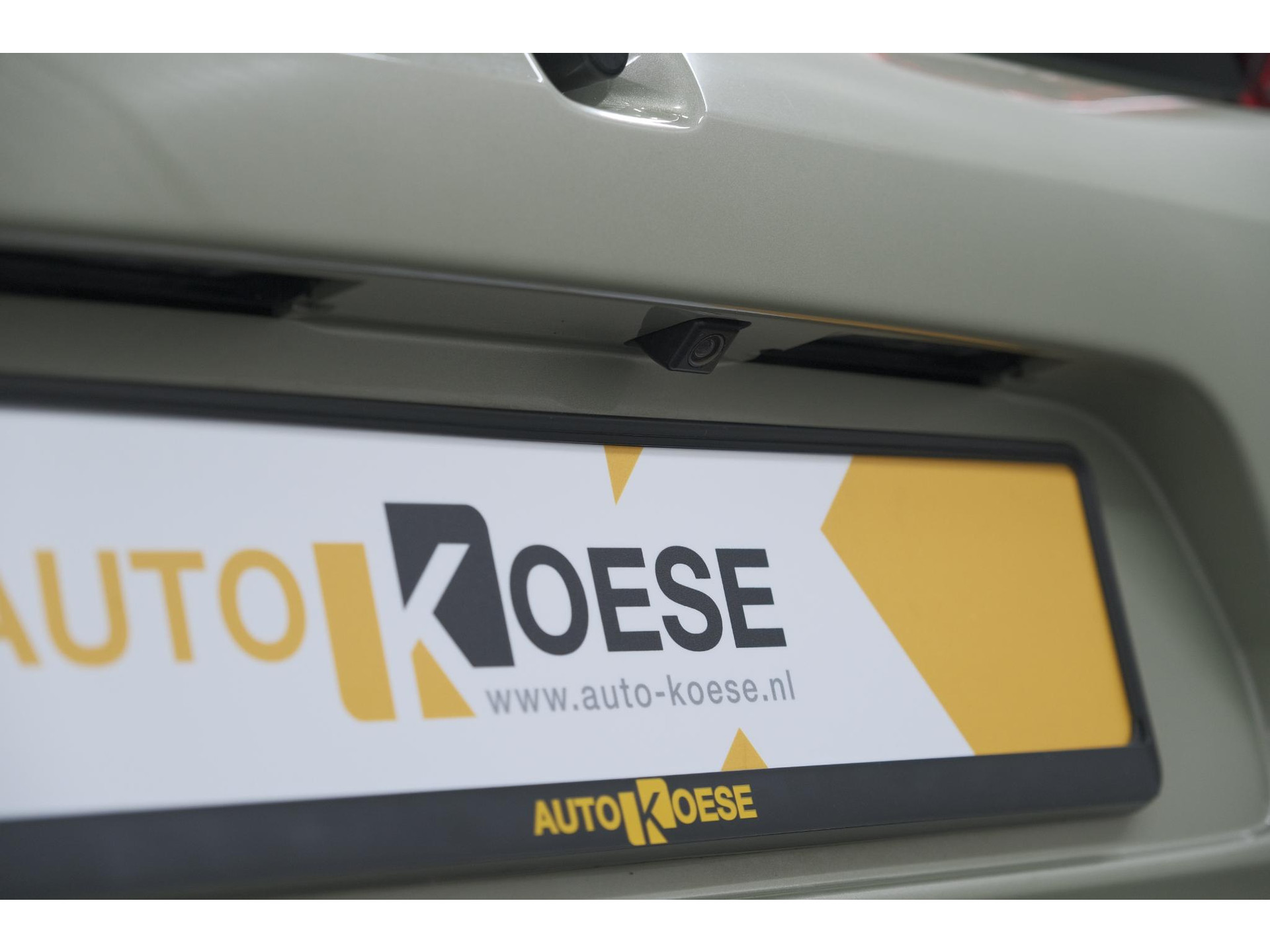 Peugeot 108 1.0 e-VTi Allure | Camera | Climate Control | Apple Carplay | 15 Inch Lichtmetalen Velgen