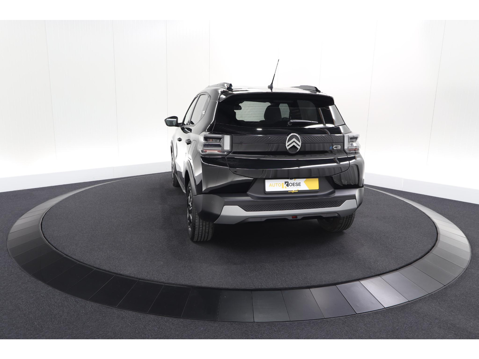 Citroen Ë-C3 Max 113pk 44 kWh | 7 KW Laadfunctie | Camera | Navigatie | Apple Carplay | Parkeersensoren