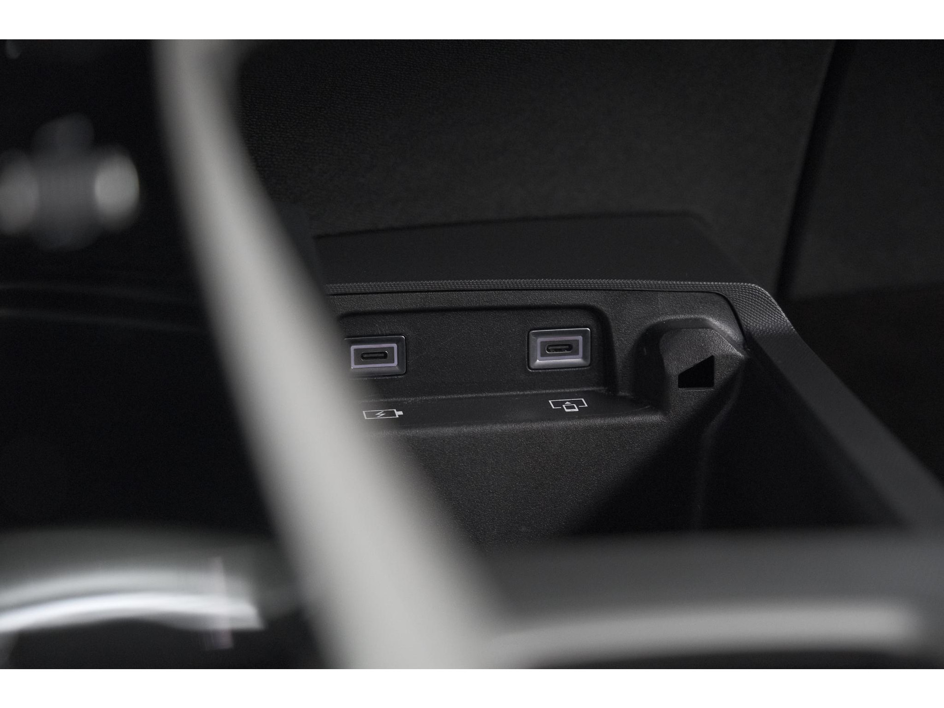 Peugeot 5008 1.2 Hybrid 136 GT | Adaptieve Cruise Control | Camera | Elektrische Kofferklep | Stoelverwarming