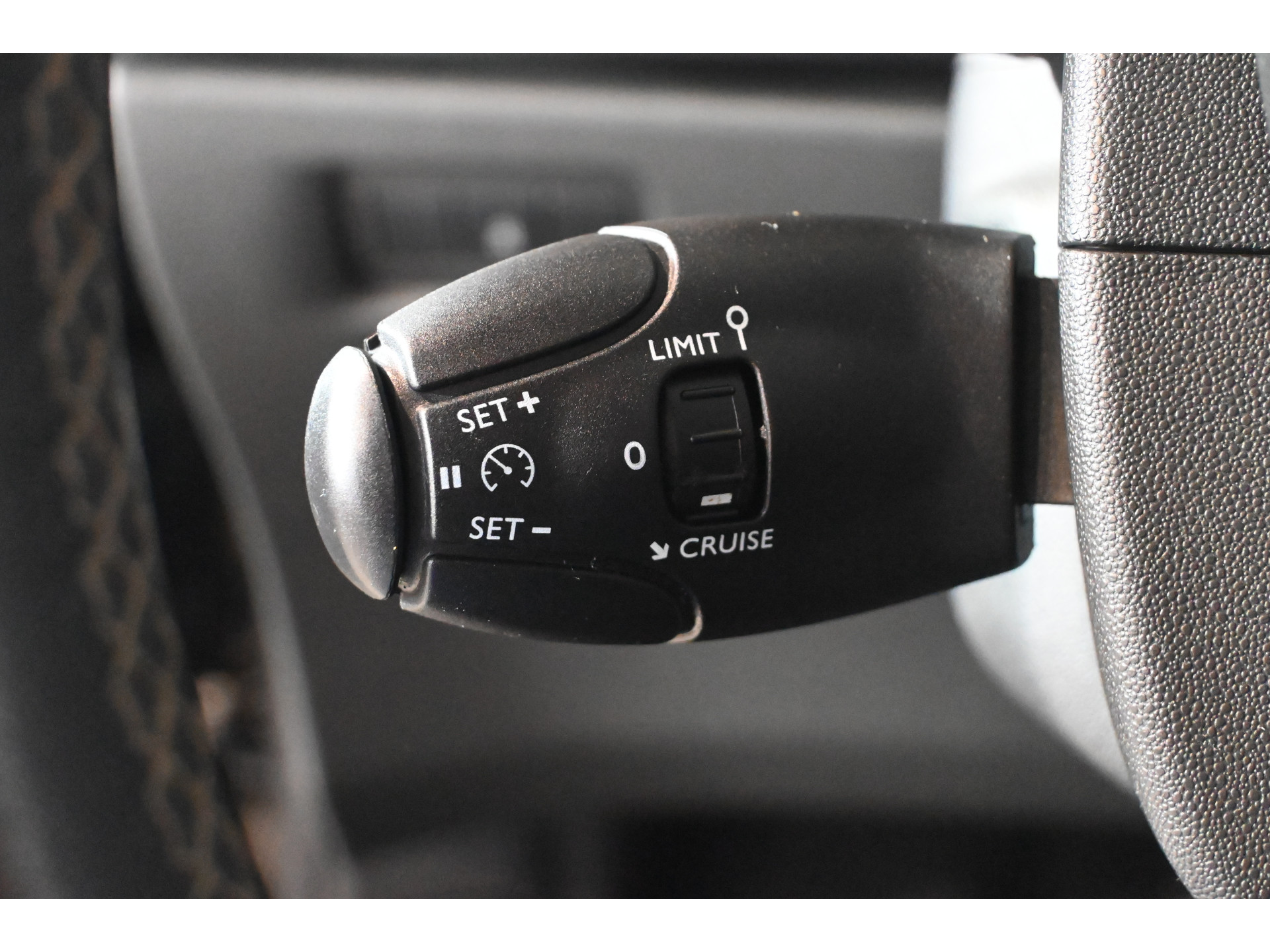 Citroën DS3 DS So Chic Airco Cruise Control LED Rijklaaprijs Inruil Mogelijk!