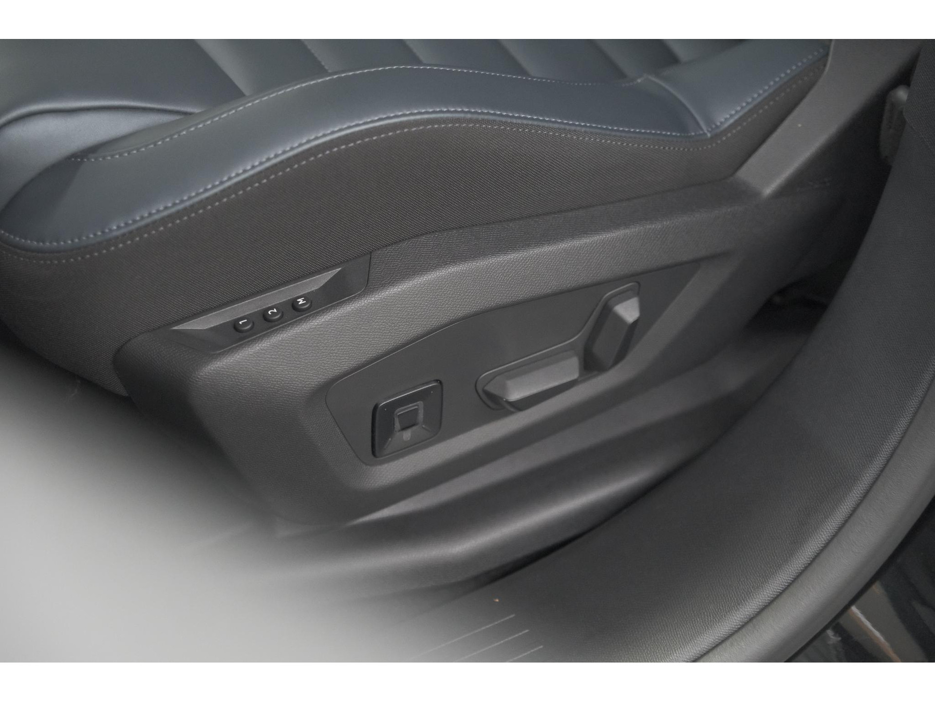 Citroen C5 Aircross 1.2 Hybrid 145 Max | 360 Camera | Adaptieve Cruise Control | Elektrische Kofferklep