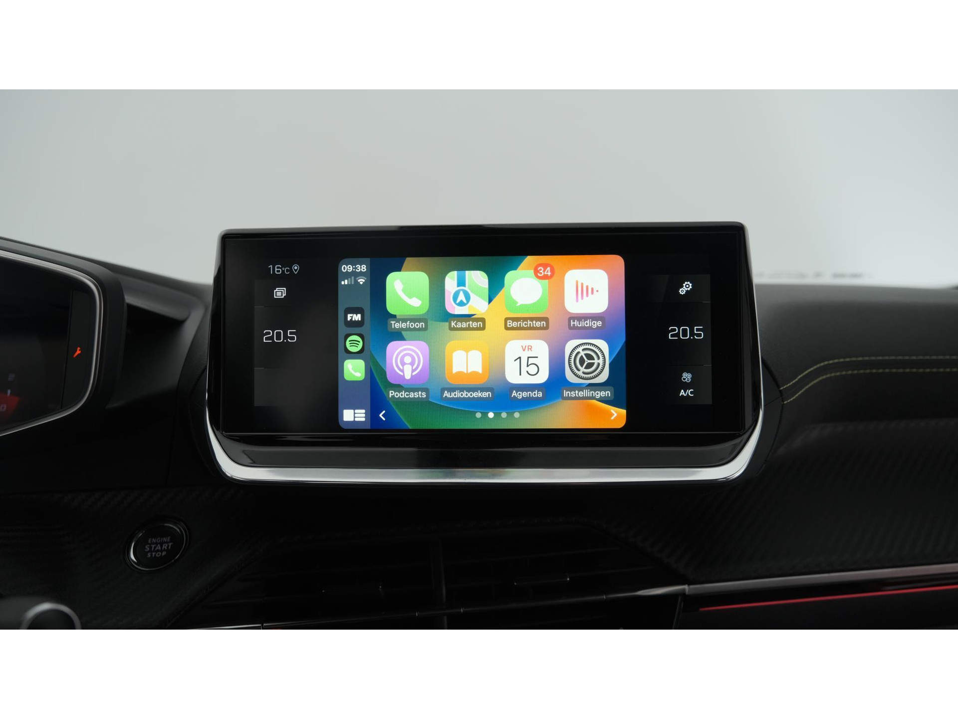 Peugeot 2008 PureTech 130 GT | Camera | Dodehoekdetectie | Navigatie | Parkeersensoren | Stoelverwarming