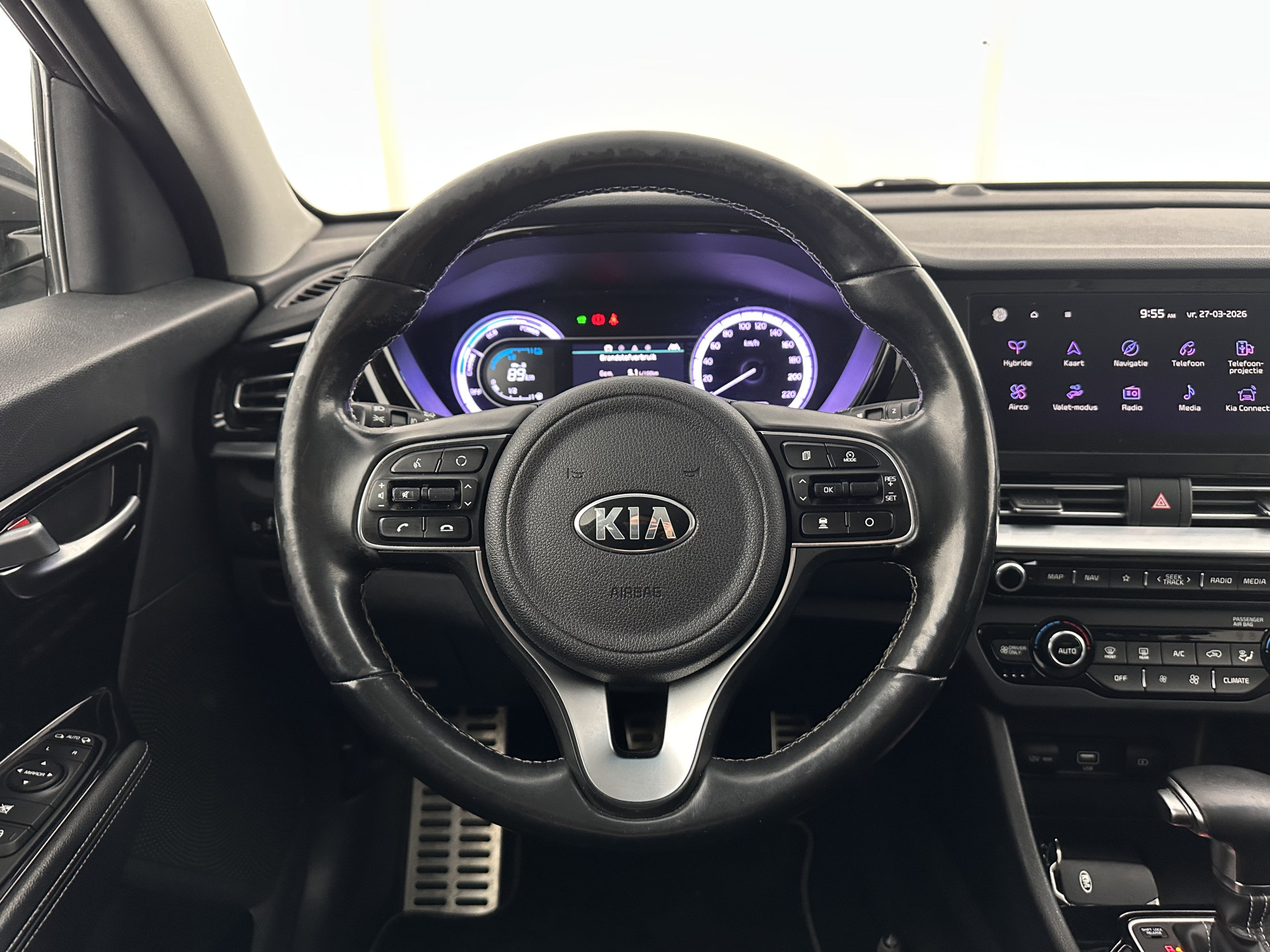 Kia Niro 1.6 GDi Hybrid DynamicPlusLine (INCL.BTW) Aut. *LEATHER | FULL-LED | ADAPTIVE-CRUISE | BLINDSPOT | HEATED-COMFORTSEATS | CAMERA | KEYLESS | NAVI-FULLMAP | AMBIENTLIGHT | LANE-ASSIST | 16''ALU*