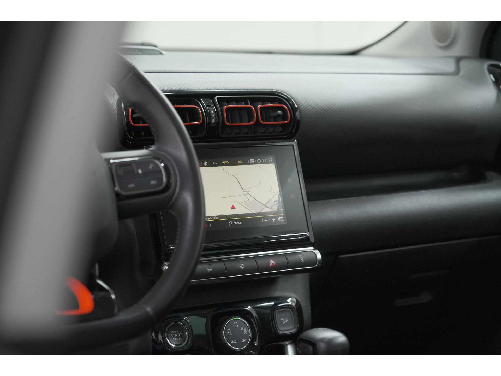 Citroen C3 Aircross PureTech 110 S&S Business | Schuif-/Kanteldak | Camera | HIFI Audiosysteem | Dodehoekdetectie