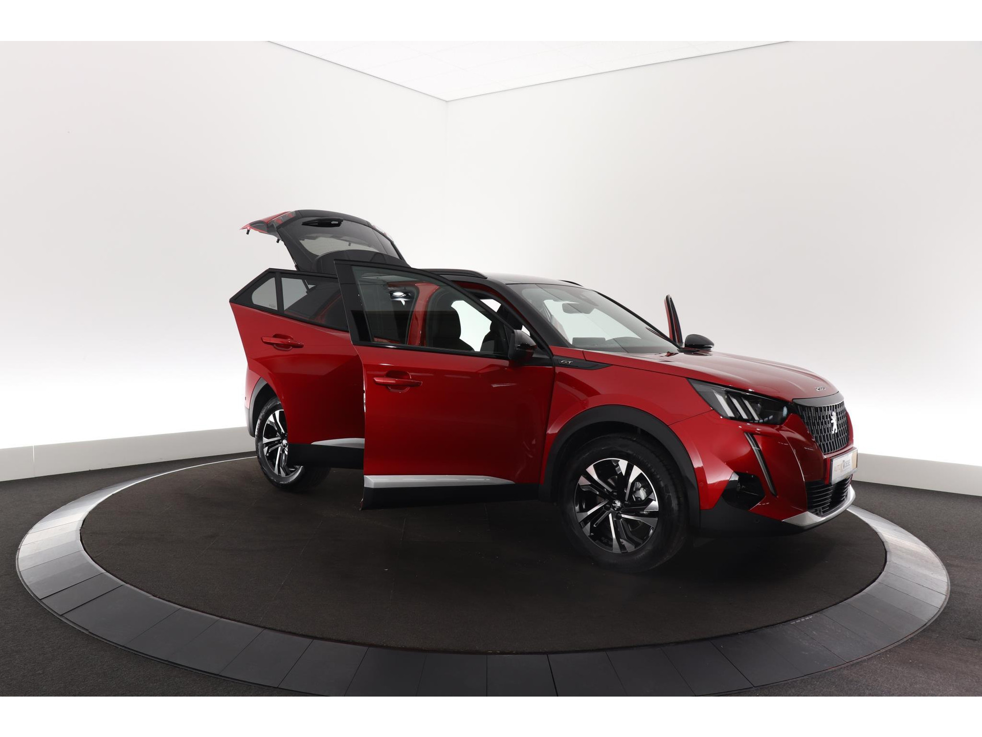 Peugeot 2008 PureTech 130 GT | Camera | Dodehoekdetectie | Navigatie | Parkeersensoren | Stoelverwarming