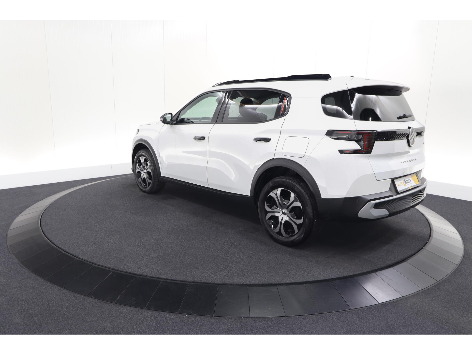Citroen C3 Aircross 1.2 Turbo 100pk Plus | Camera | Parkeersensoren | Apple Carplay