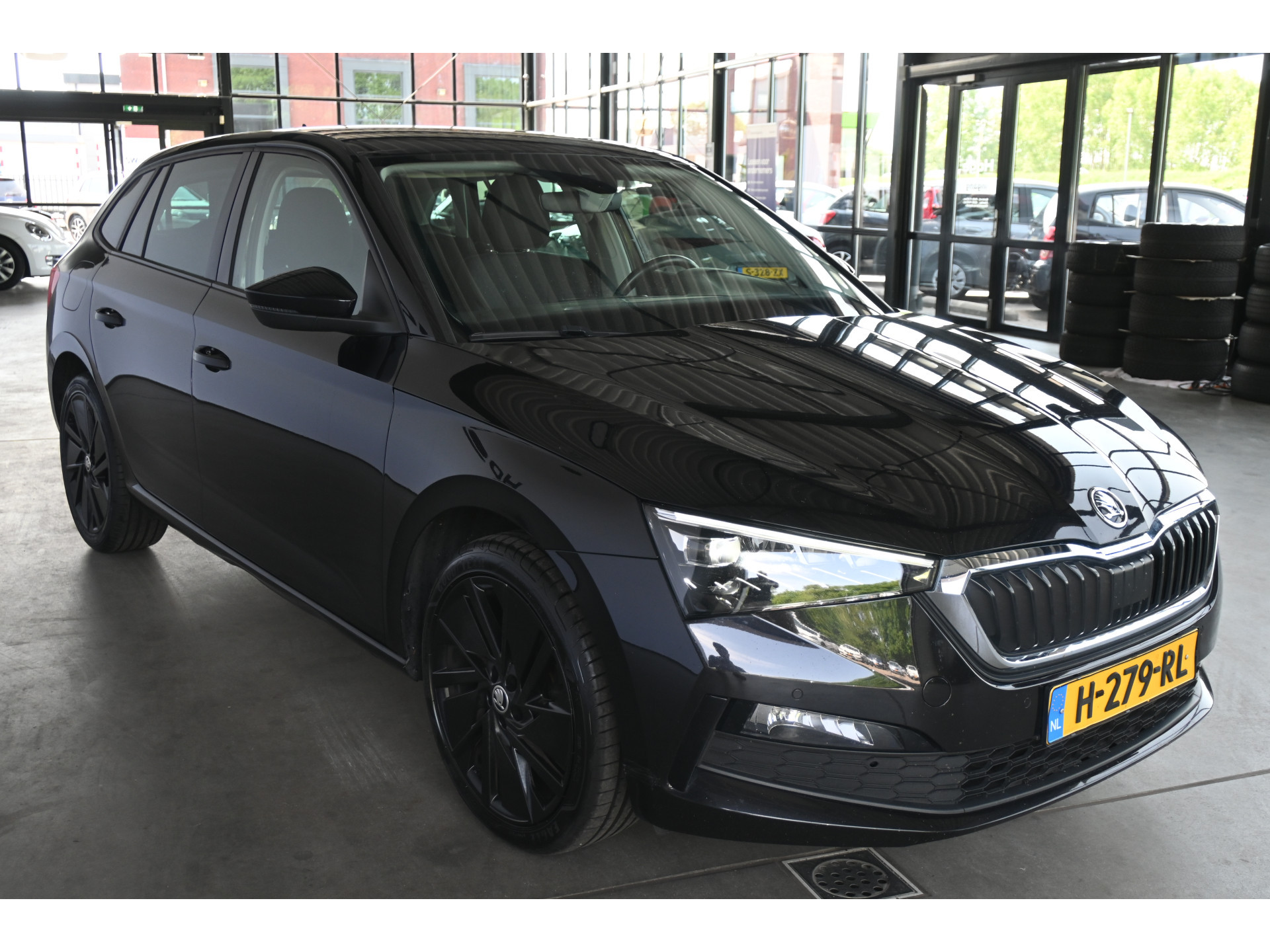 ŠKODA Scala 1.0 TSI Business Edition Clima Carplay Stoelverwarming Virtual Rijklaarprijs! Inruil Mogelijk!