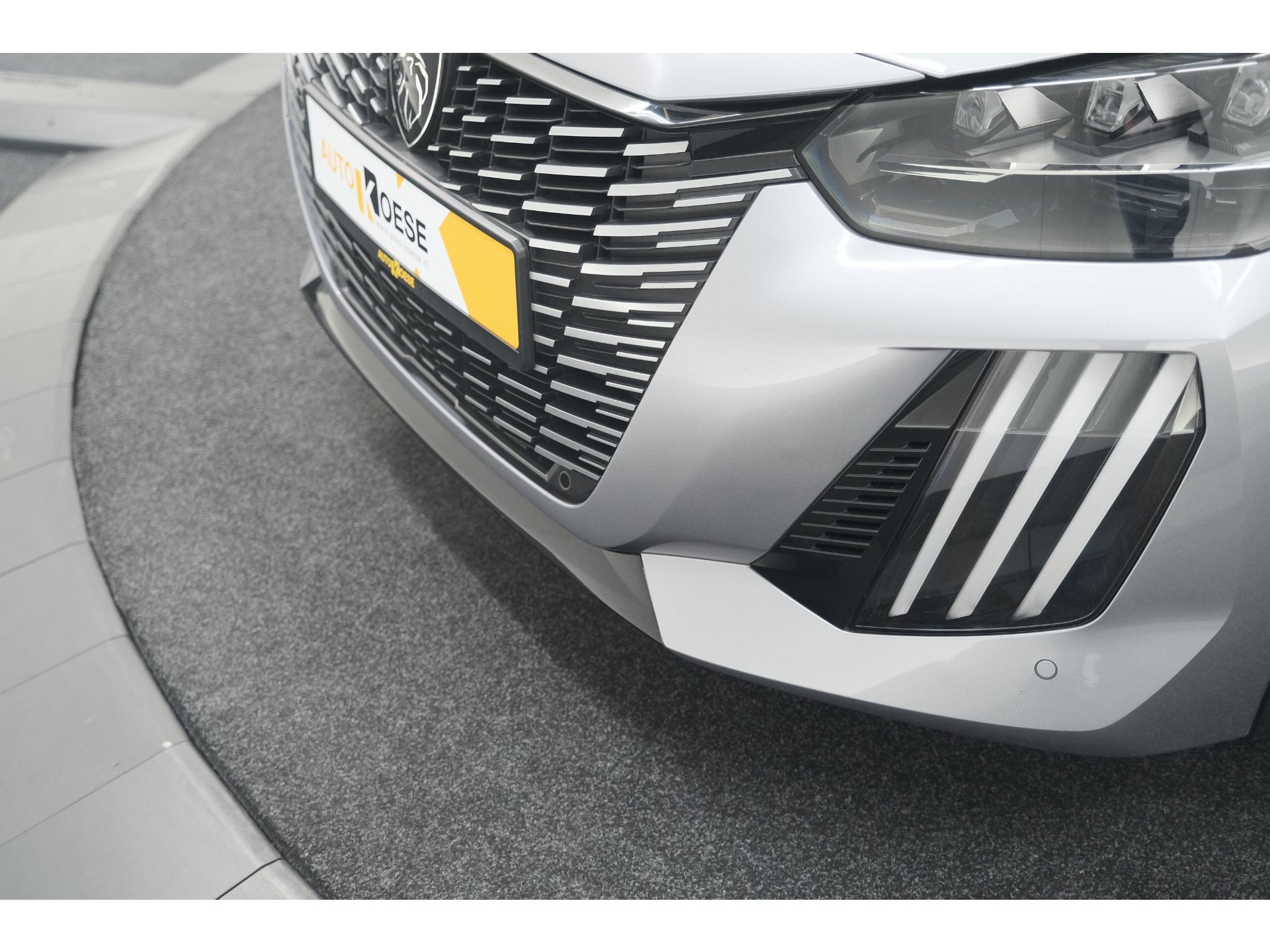 Peugeot 208 PureTech 100 GT | Camera | Navigatie | Apple Carplay | Parkeersensoren