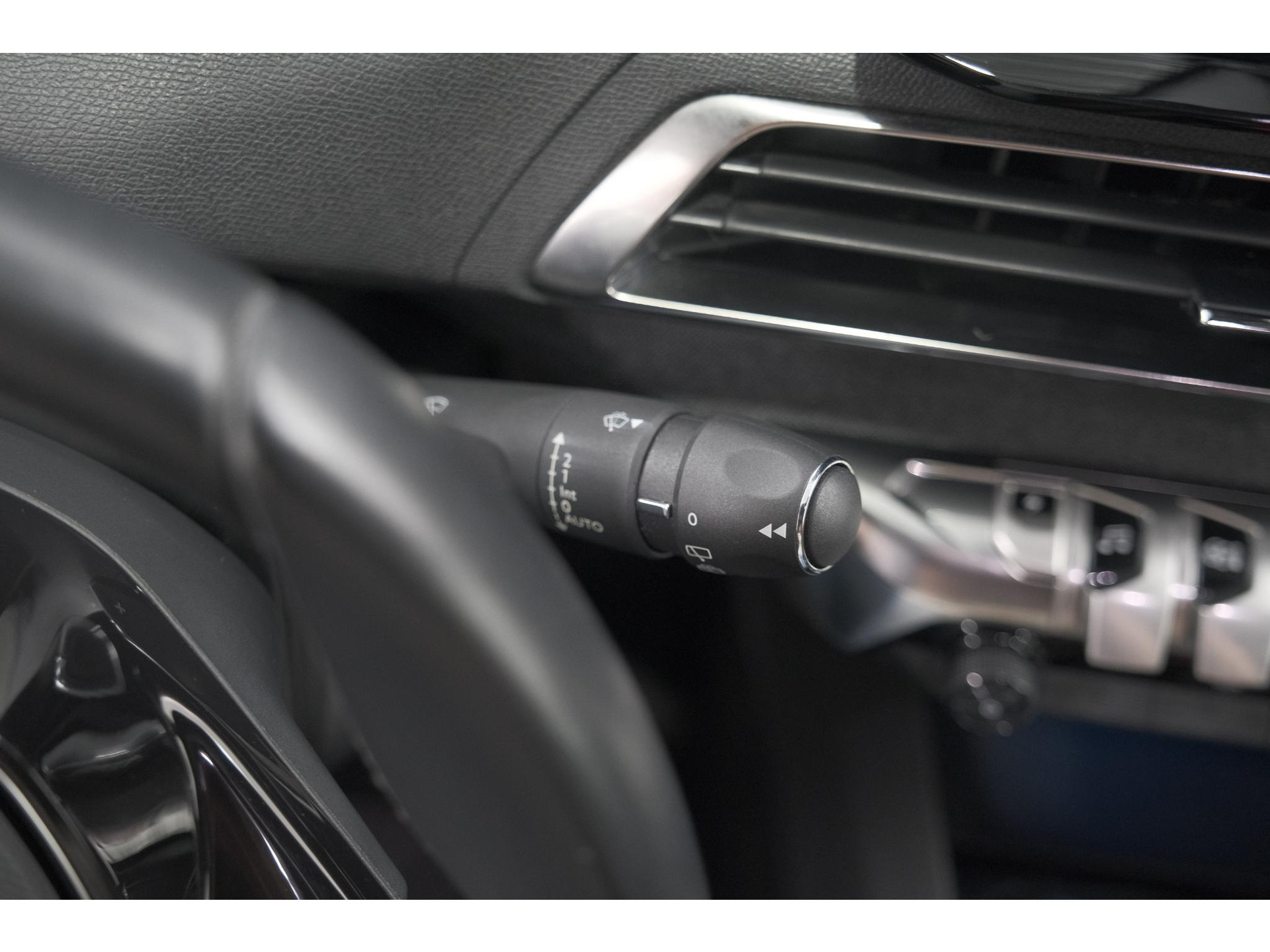 Peugeot 3008 1.6 Plug-in HYbrid 225 Allure | Camera | Dodehoekdetectie | Navigatie | Apple Carplay