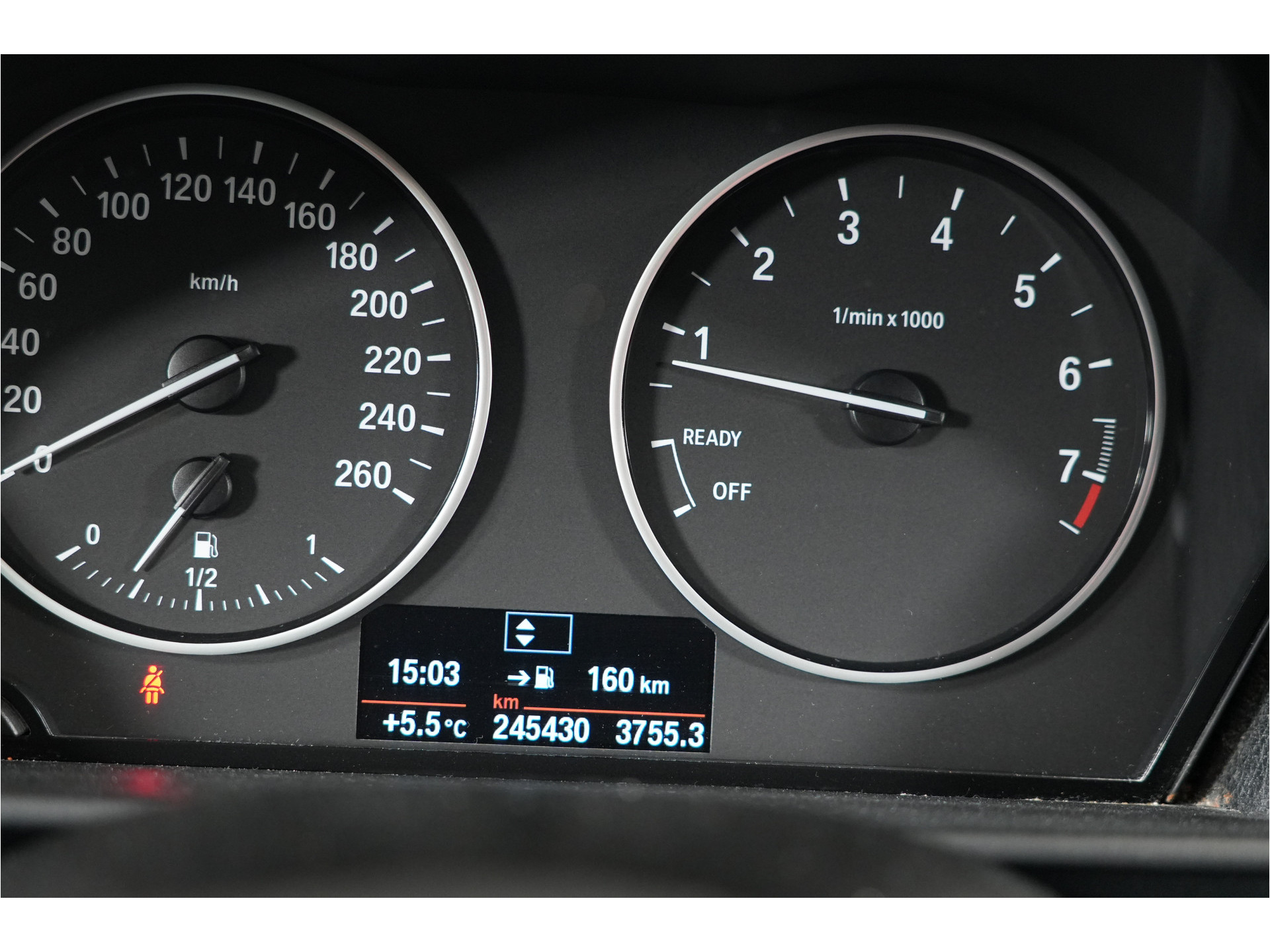 BMW 1-serie 116i | Motor loopt wat onregelmatig en lampje brand |