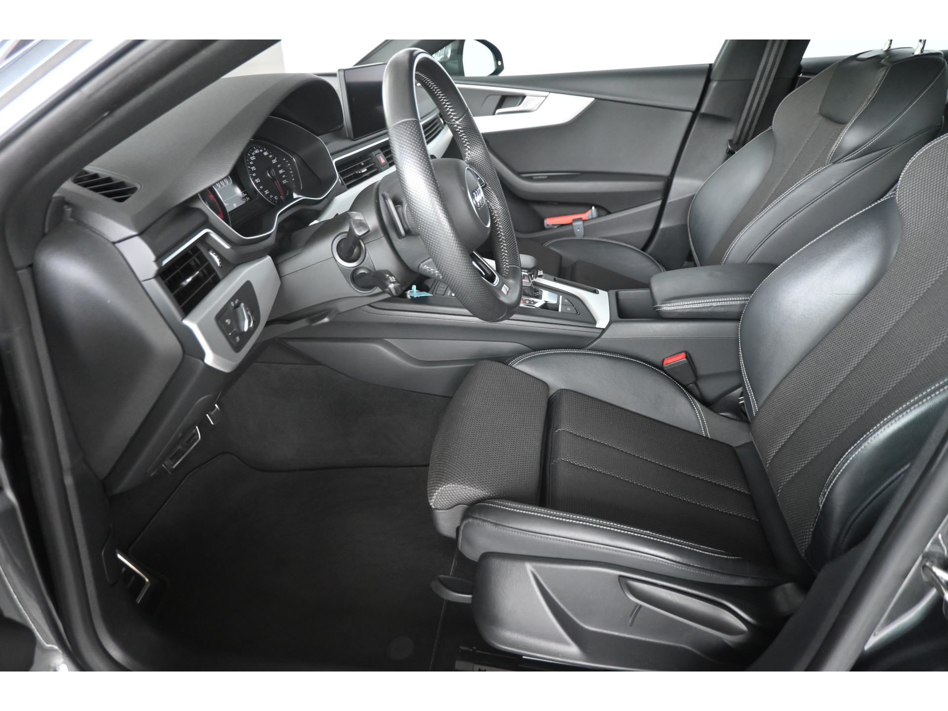 Audi A5 Sportback 40 TFSI Automaat Sport S-line Edition Clima Navigatie LED Cruise Control Rijklaaprijs! Inruil Mogelijk!
