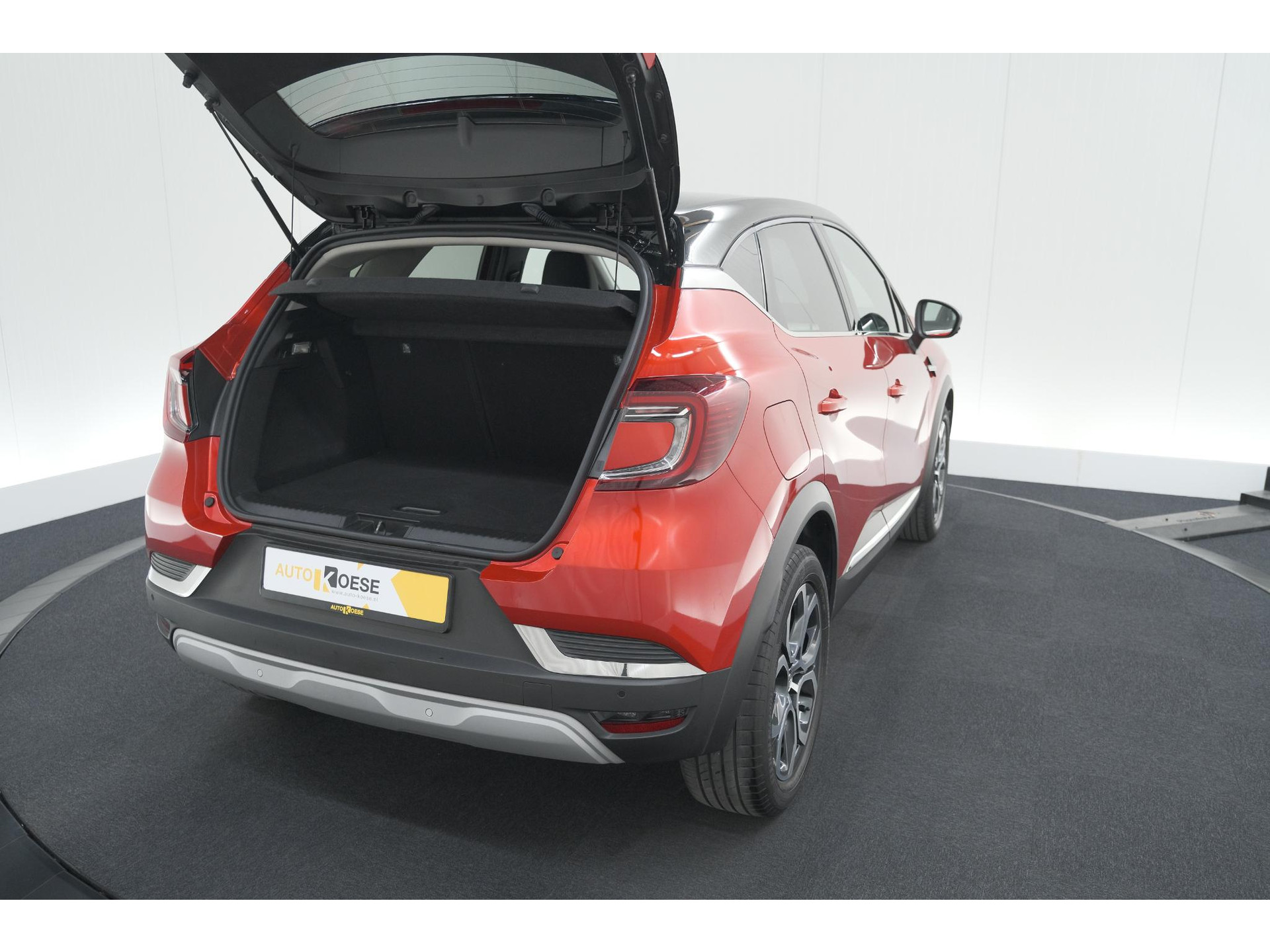 Renault Captur 1.0 TCe 90 Intens | Navigatie | Camera | Parkeersensoren | Apple Carplay