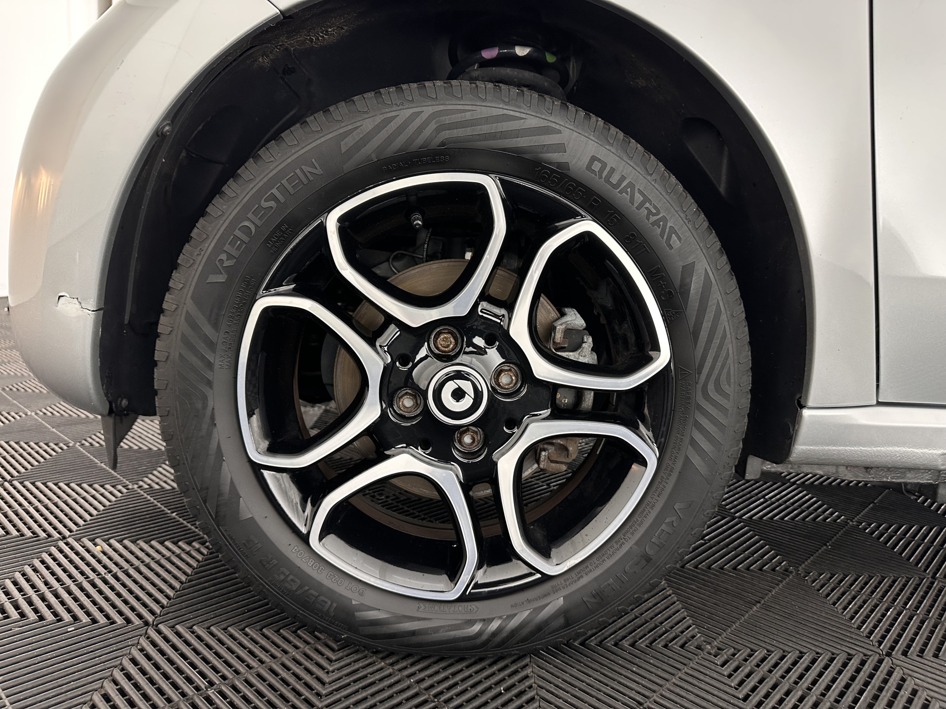 Smart forfour EQ Business Solution 18 kWh [ 3-Fase ] {SOH-89%} (INCL-BTW) Aut. *NAVI-FULLMAP | LEATHER | ECC | CRUISE | HEATED-COMFORT-SEATS | 15"ALU*