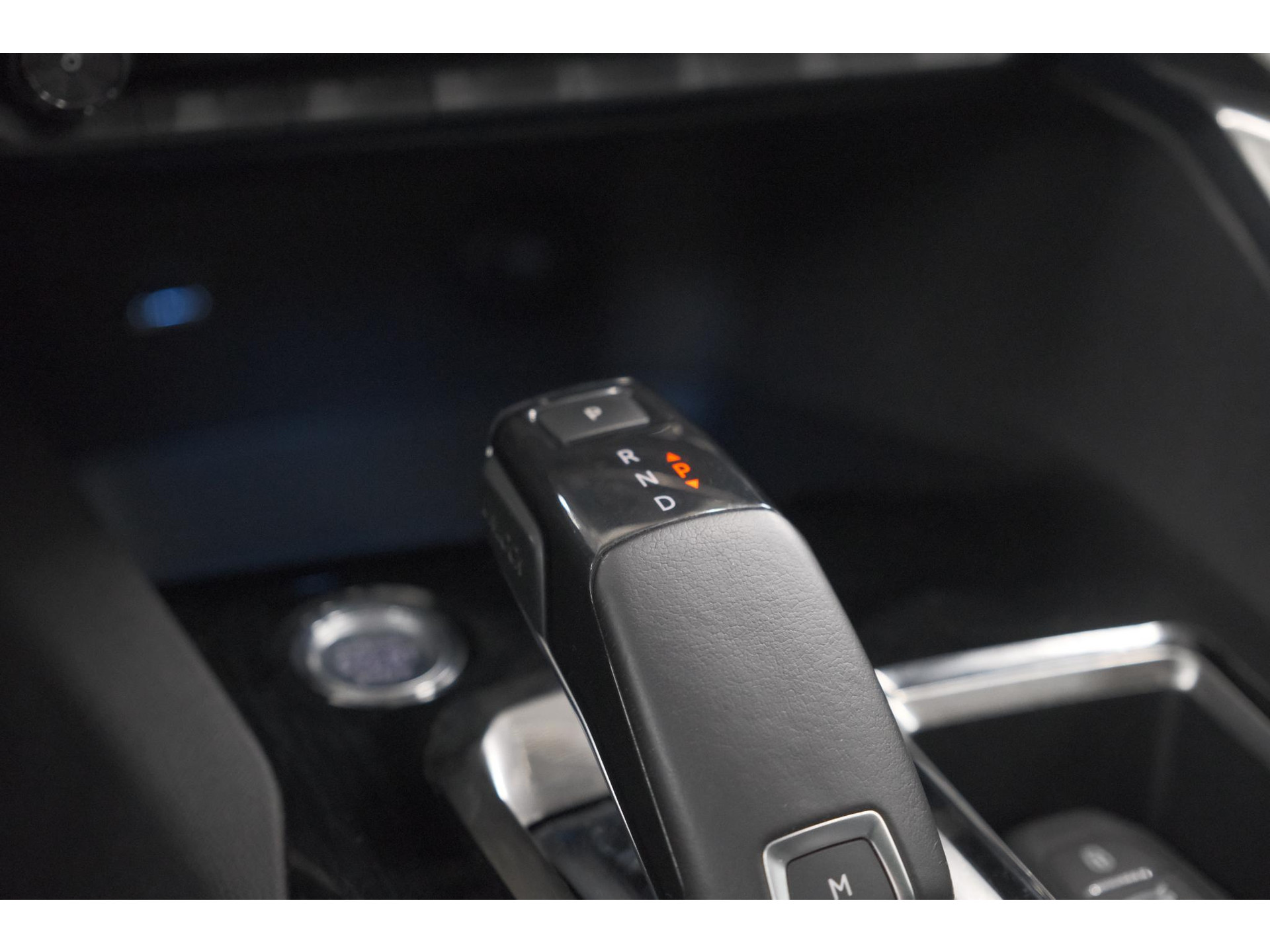 Peugeot 5008 PureTech 130 EAT8 GT-Line | Schuif-/Kanteldak | Trekhaak | Elektrische Kofferklep | Camera