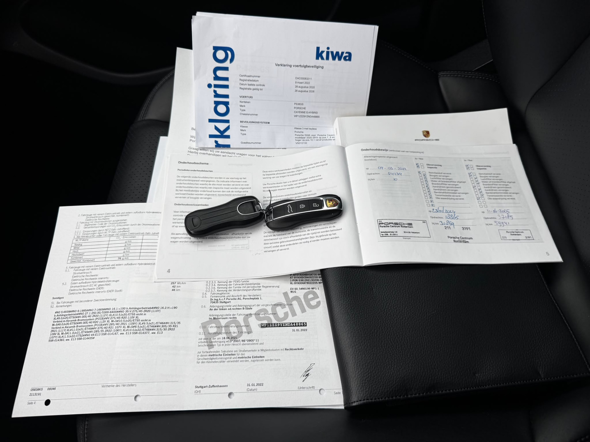 Porsche Cayenne Coupé 3.0 E-Hybrid 462PK Sport Design SportChrono *1e eigenaar*