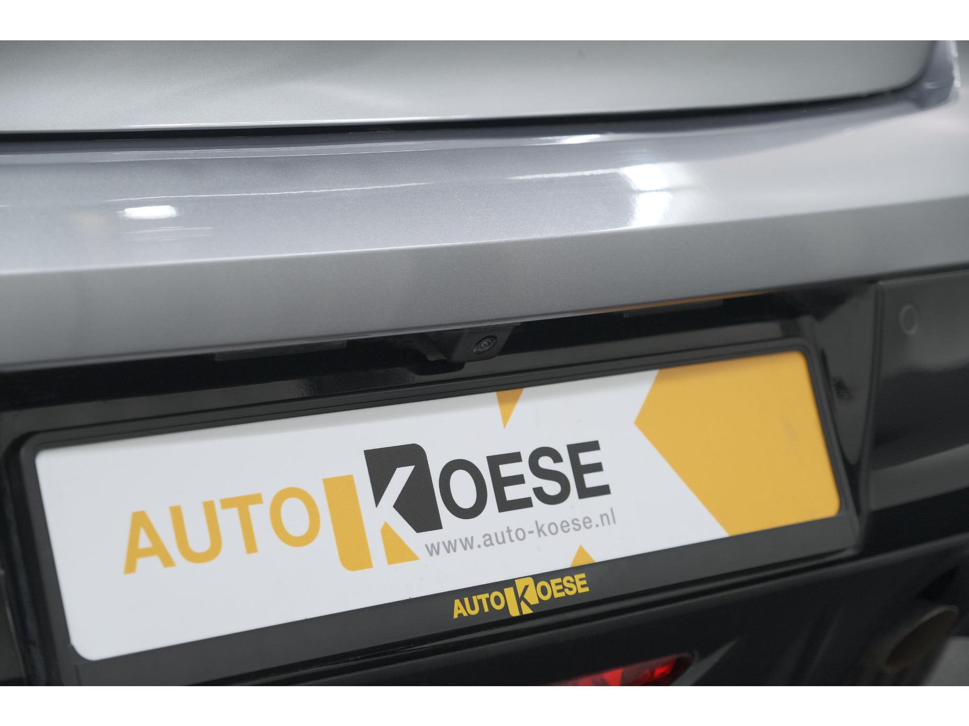 Peugeot 208 PureTech 100 Allure Pack | Camera | Apple Carplay | Parkeersensoren | Navigatie