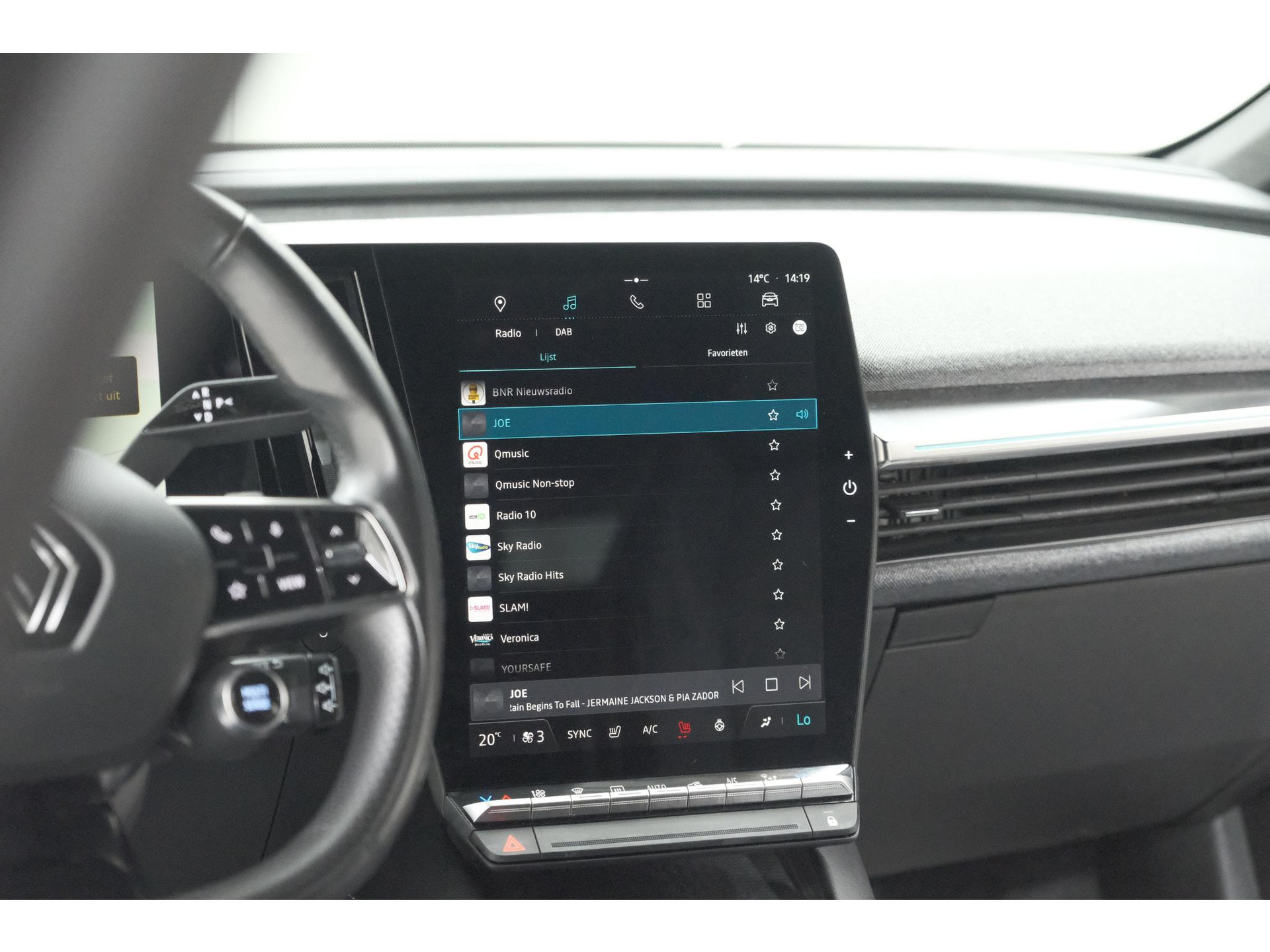 Renault Megane E-Tech EV60 Charge 220 Techno | Camera | Pack Winter | Adaptieve Cruise Control