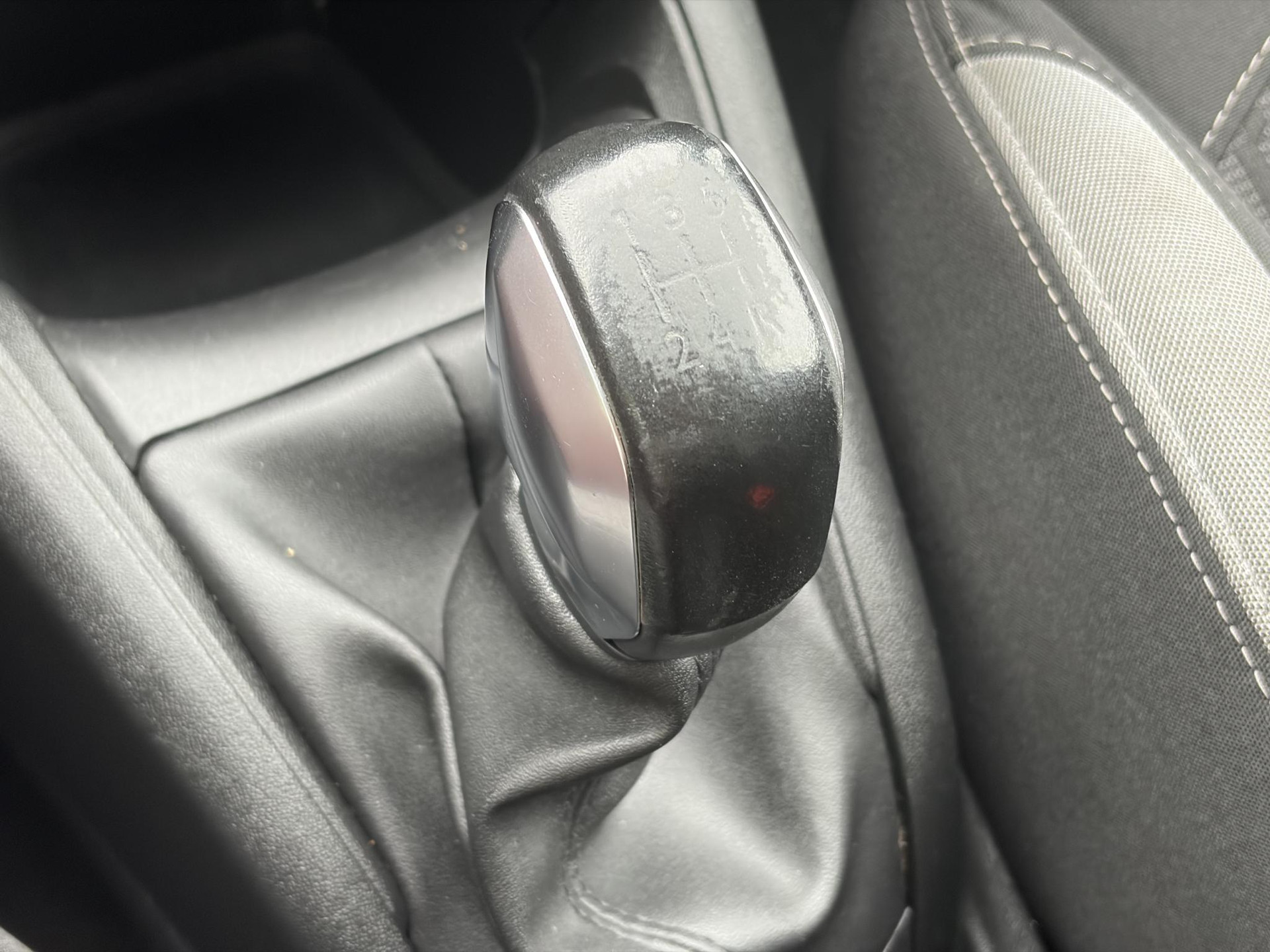 Peugeot 208 1.2 PureTech Style ✓D-riem vv in 2024✓1 Eigenaar✓Navi✓Airco✓Cruise✓Lm velgen✓5 Deurs✓N.A.P✓Apk tot 10-2027