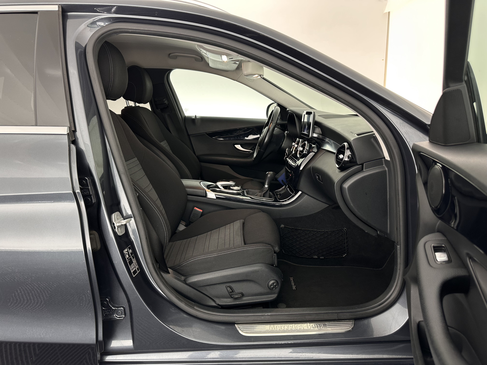 Mercedes-Benz C-klasse Estate 220 CDI Lease Edition *FULL-LED | NAVI-FULLMAP | COMFORTSEATS | ECC | PDC | CRUISE | PRIVACY-GLASS | TOWBAR | 17''ALU*