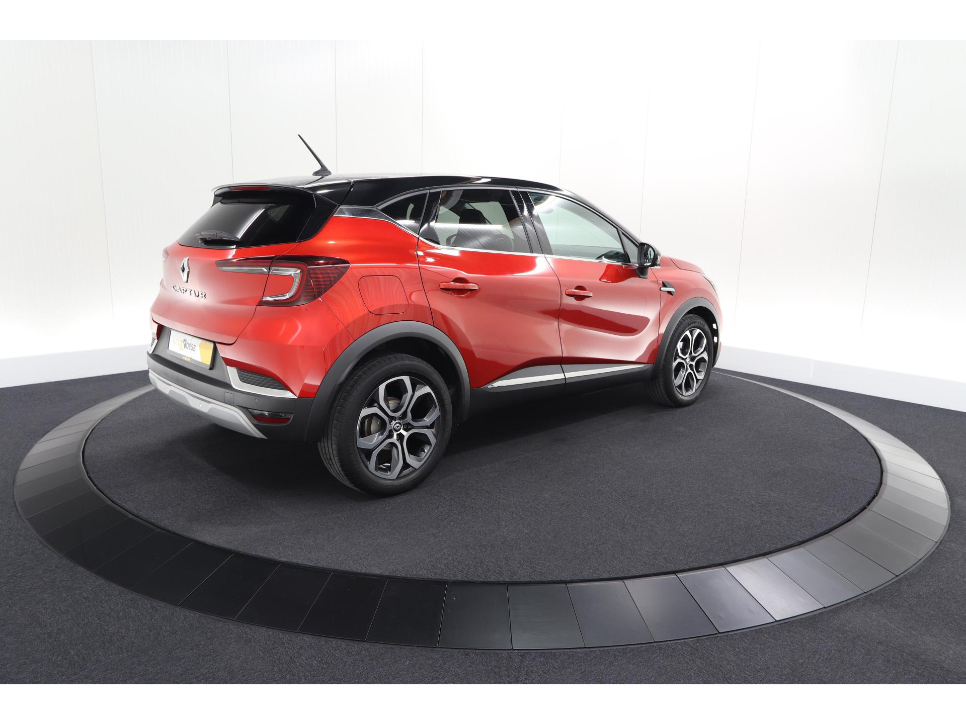 Renault Captur 1.0 TCe 90 Intens | Navigatie | Camera | Parkeersensoren | Apple Carplay