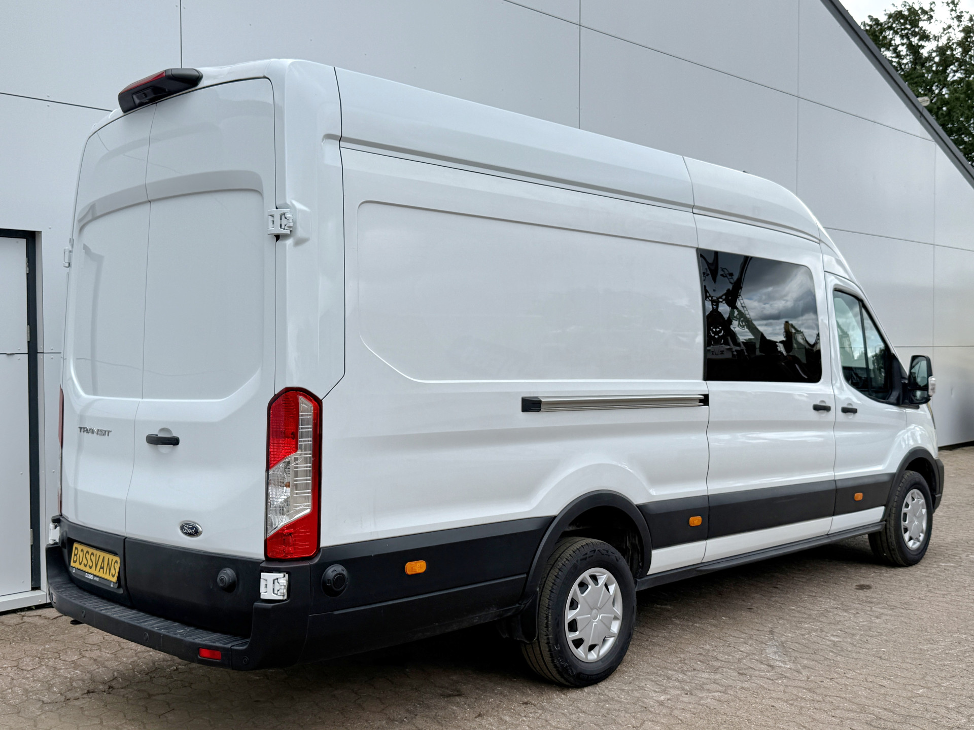 Ford Transit DC 2.0 TDCI 170PK L4H3 Dubbele Cabine 6-Stoelen Airco Cruise Control Camera Parkeersensoren v+a