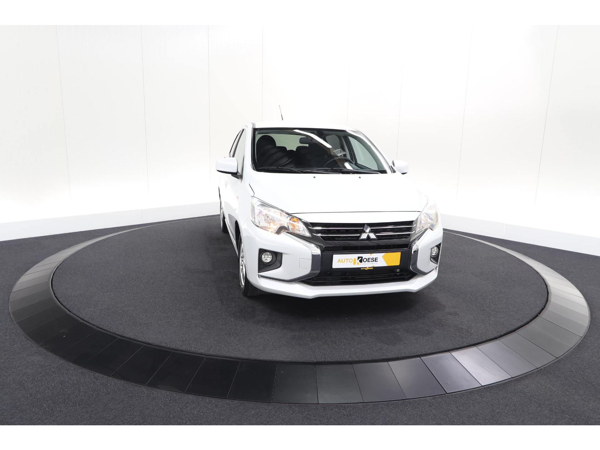 Mitsubishi Space Star 1.2 Intense | AUTOMAAT! | Apple Carplay | Allseason Banden | Climate Control