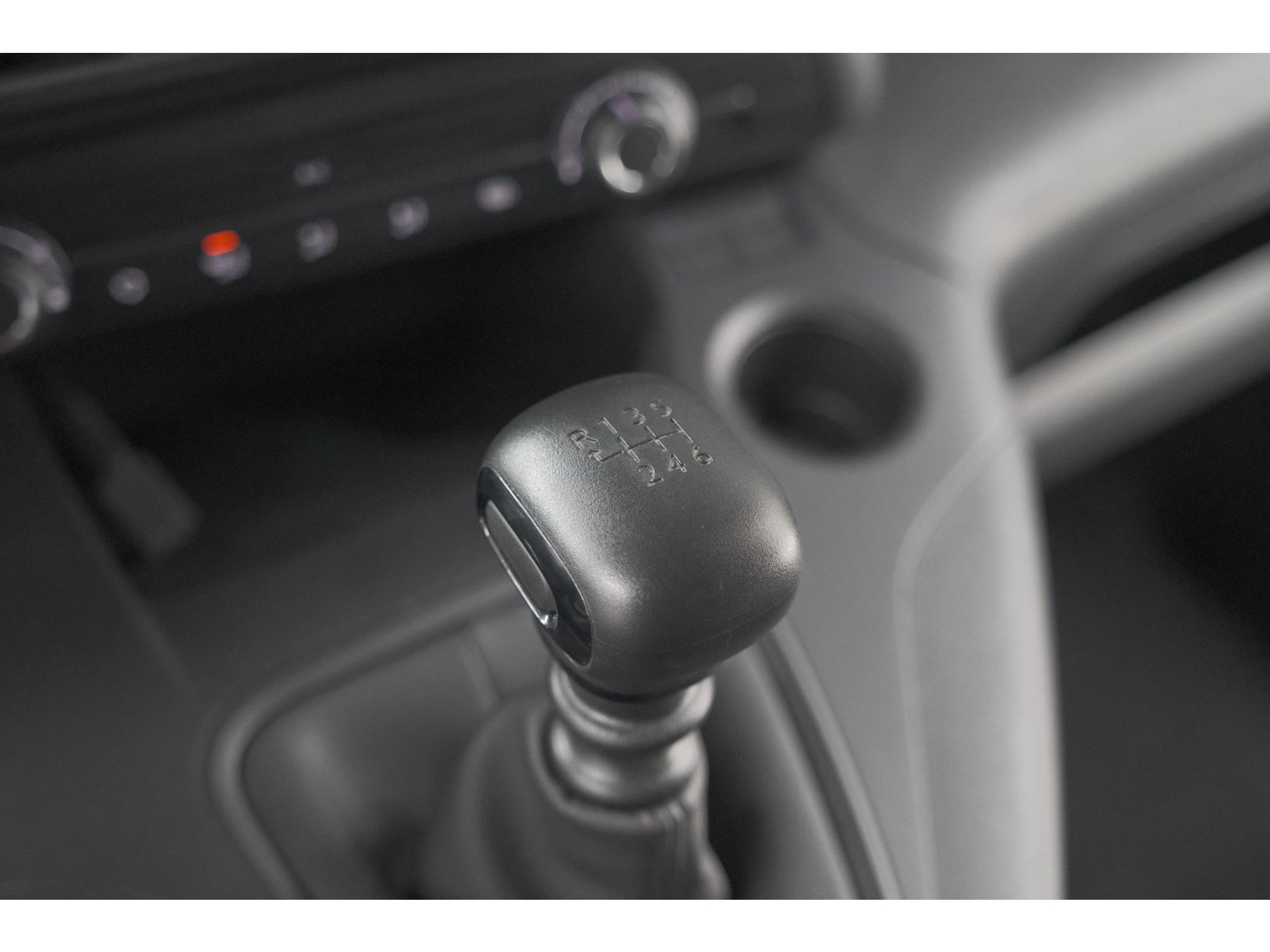 Peugeot Partner 1.5 BlueHDi 100 S&S L1 | Trekhaak | Camera | Apple Carplay | Laadruimte-Pakket