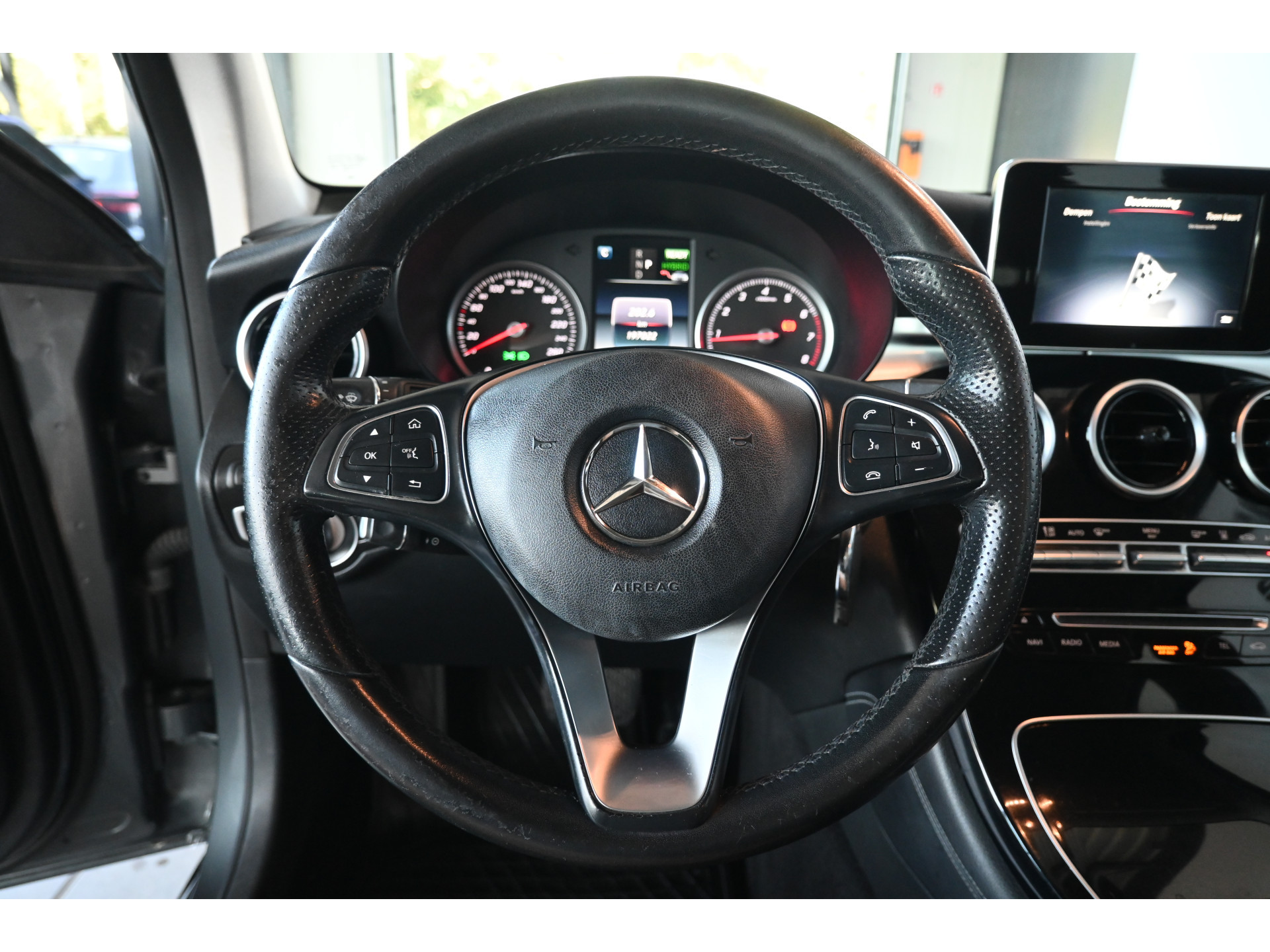 Mercedes-Benz GLC-klasse 350e 4MATIC Business Solution Automaat Navigatie Stoelverwarming Trekhaak Rijklaaprijs! Inruil Mogelijk!