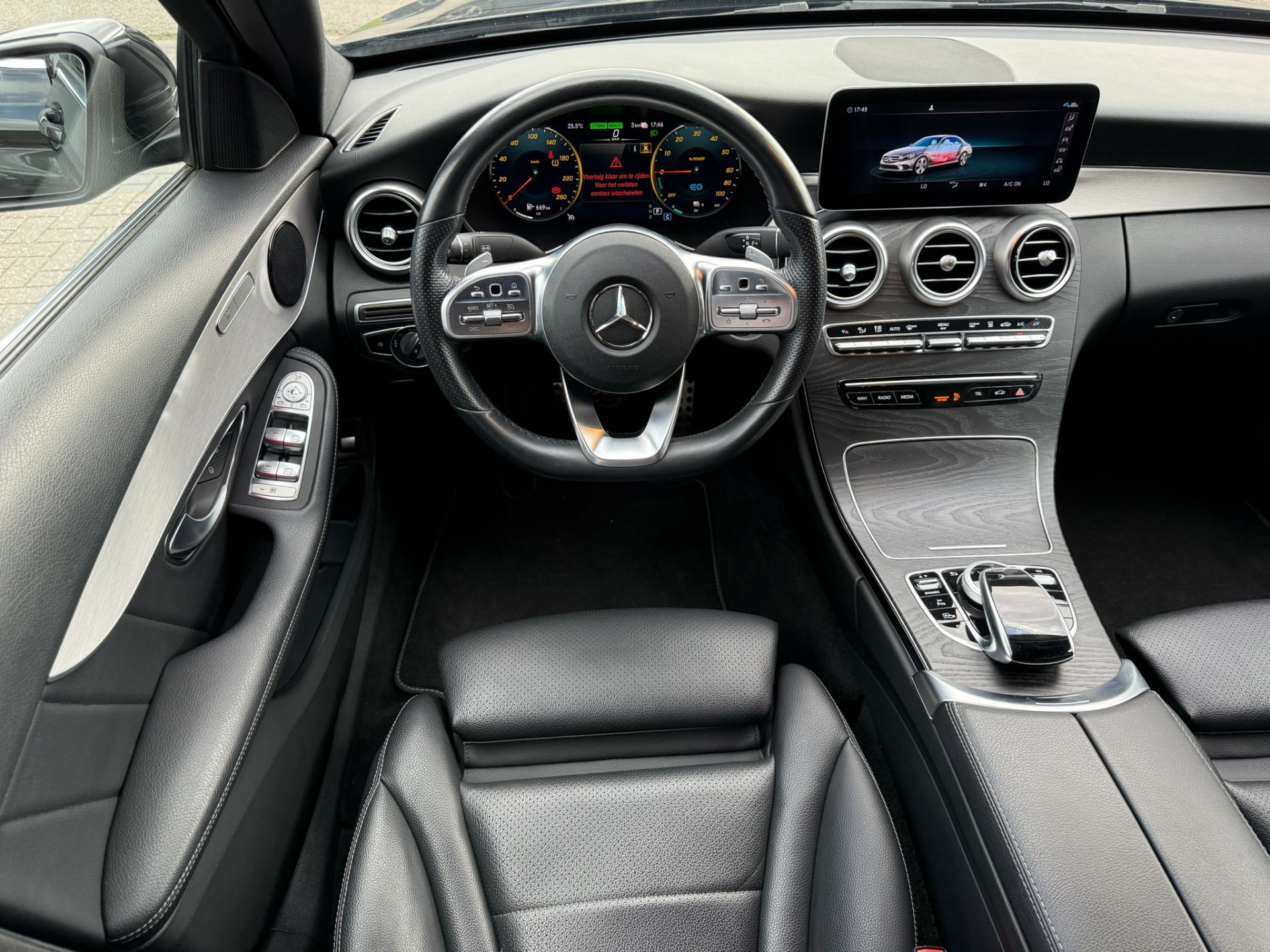 Mercedes-Benz C-klasse 300 e Advantage Pack | 3/6/12MND GARANTIE | AUTOMAAT | CRUISE | LED | LEDER | 360 CAMERA | SFEER | CARPLAY | NAVI |