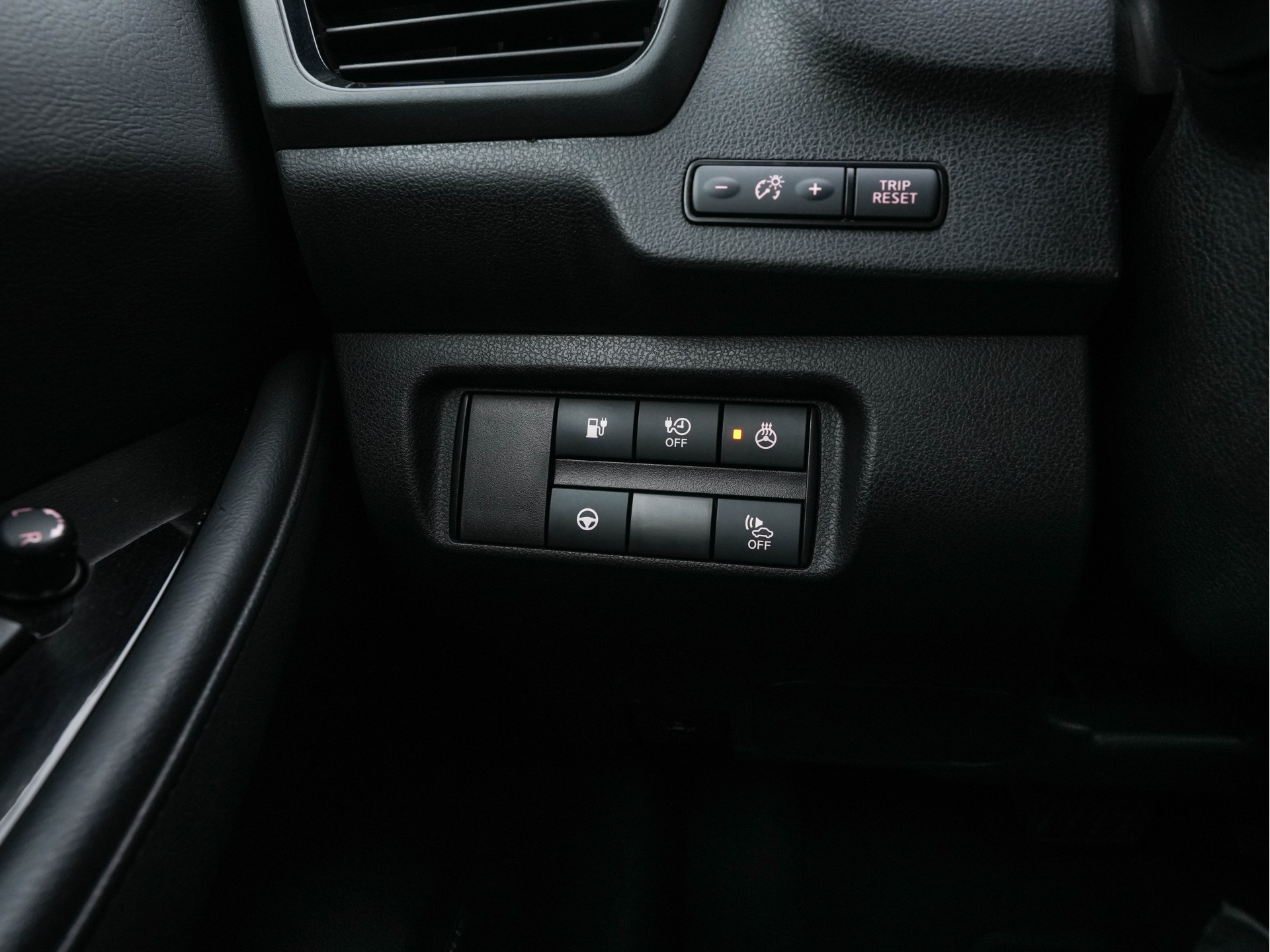 Nissan LEAF 3.Zero Limited Edition 62 kWh {SOH-93%} (INCL-BTW) Aut. *HEATPUMP | LEATHER | FULL-LED | DIGI-COCKPIT | TOPVIEW | BOSE-AUDIO | KEYLESS | DAB+ | BLINDSPOT | ECC | ADAPTIVE-CRUISE | PDC | HEATED-COMFORTSEATS | PRIVACYGLASS | 17"ALU*