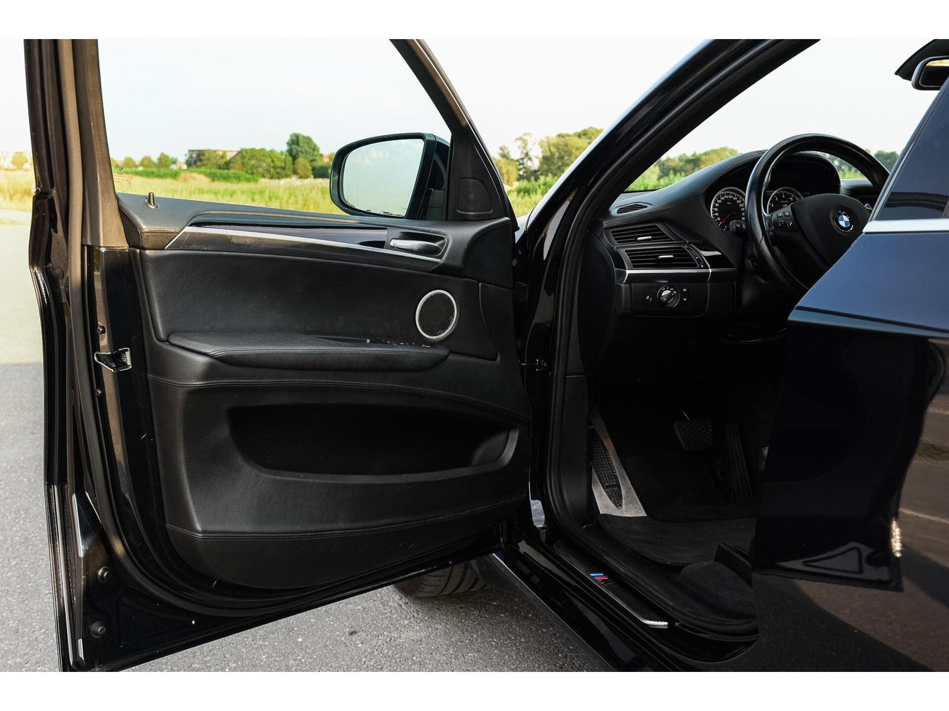 BMW X6 M 4.4 V8 555PK LCI | Pano | Soft-Close | Standkachel