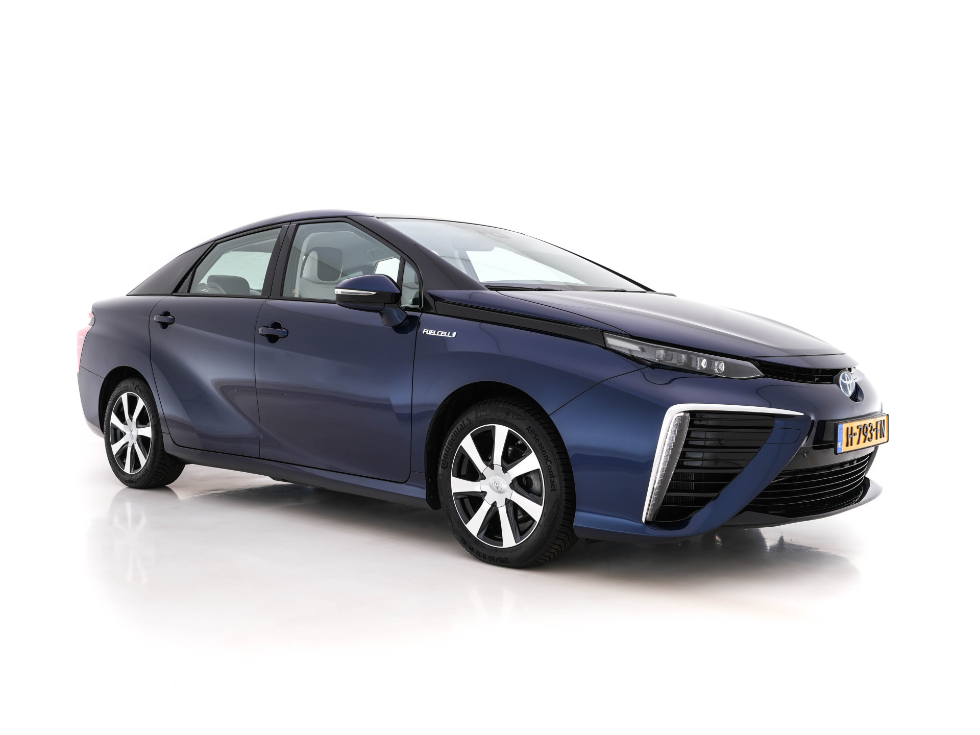 Toyota Mirai FCV Executive [ HYDROGEN ] [INCL-BTW] Aut. *LEATHER | FULL-LED | JBL-SOUNDSYSTEM | CAMERA | KEYLESS | MEMORY-PACK | ADAPTIVE-CRUISE | BLIND-SPOT |  DAB | NAVI-FULLMAP | DIGI-COCKPIT | COMFORT-SEATS | LANE-ASSIST