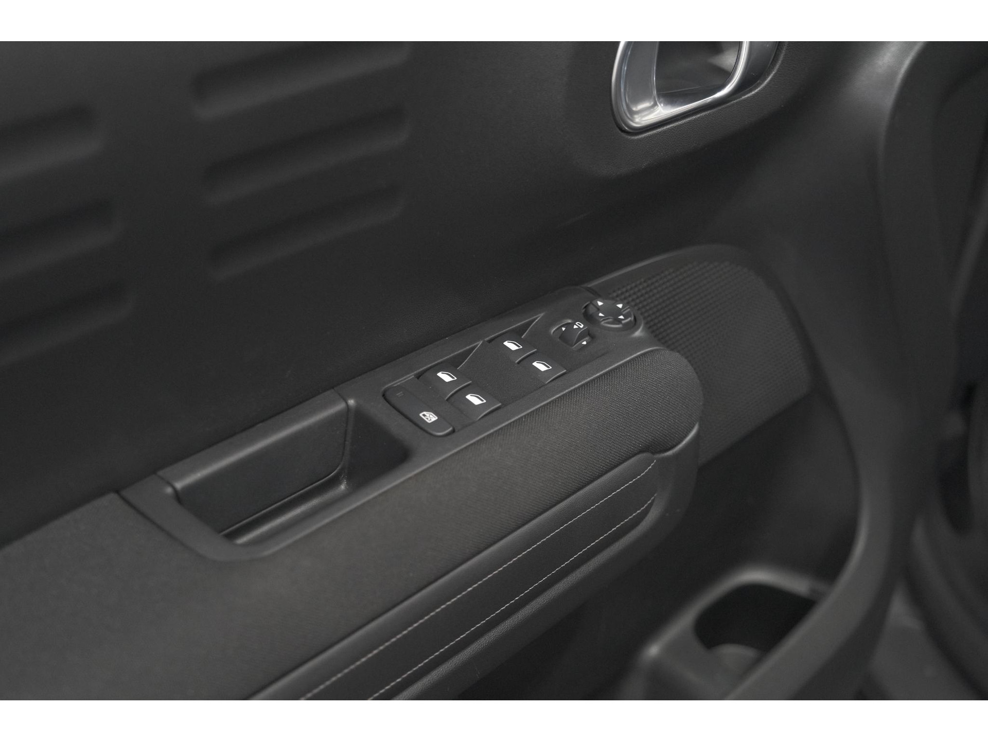 Citroen C3 Aircross PureTech 110 Shine | Camera | Stoelverwarming | Apple Carplay