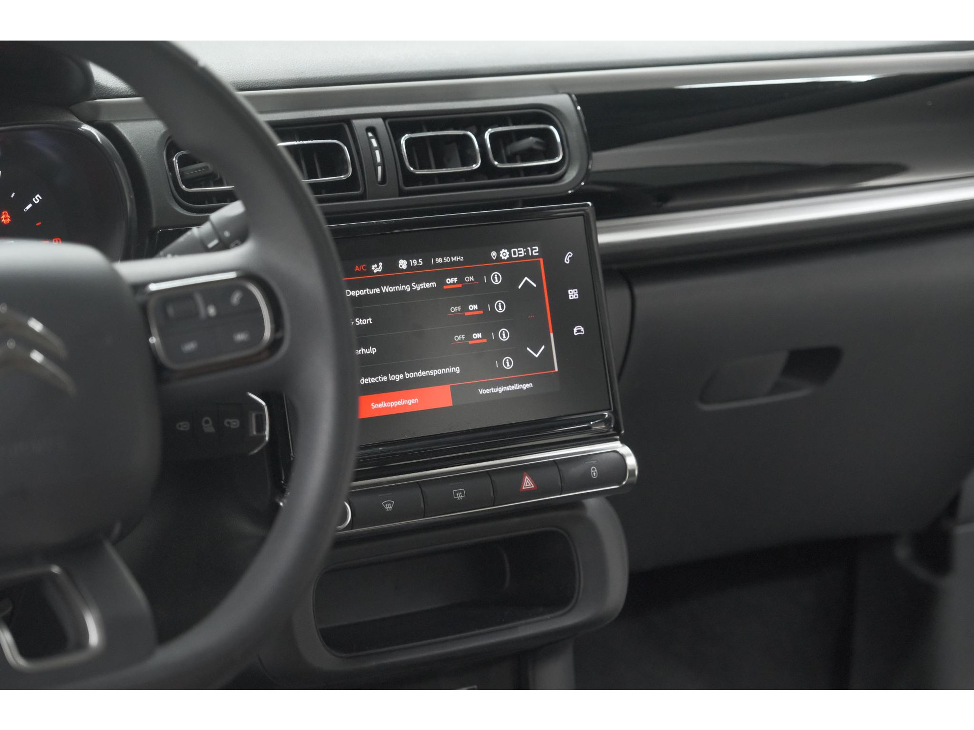 Citroen C3 PureTech 110 EAT6 Max | Apple Carplay | Parkeersensoren | Climate Control | 16 Inch Lichtmetalen Velgen