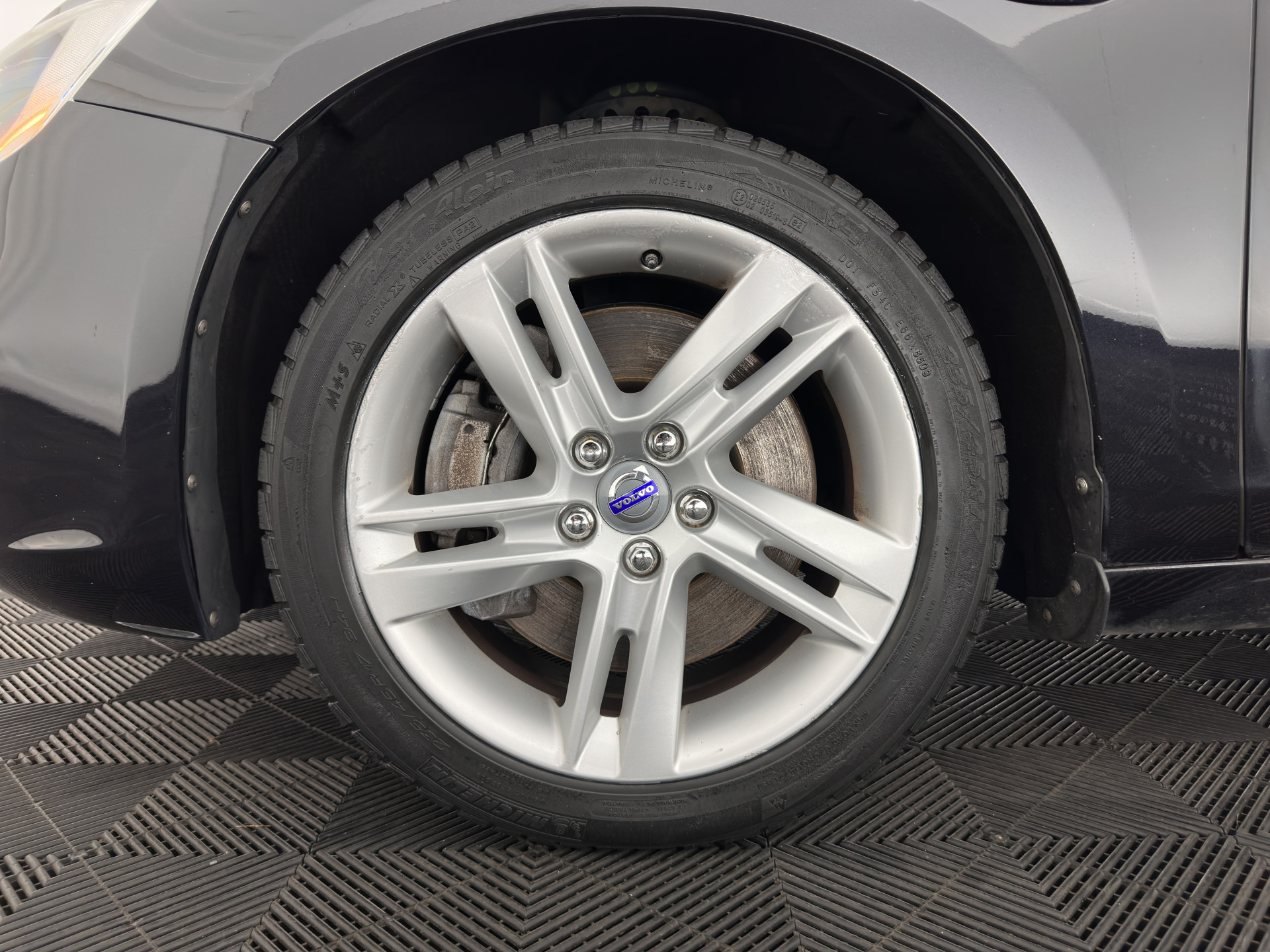 Volvo V60 2.4 D6 AWD Plug-In Hybrid Summum ( Plug-In ) Aut. * LEATHER | PREMIUM-SOUND-AUDIO | NAVI-FULLMAP | BI-XENON |  MEMORY-PACK | CRUISE | HEATED-SPORTSEATS | TOWBAR | 17"ALU*