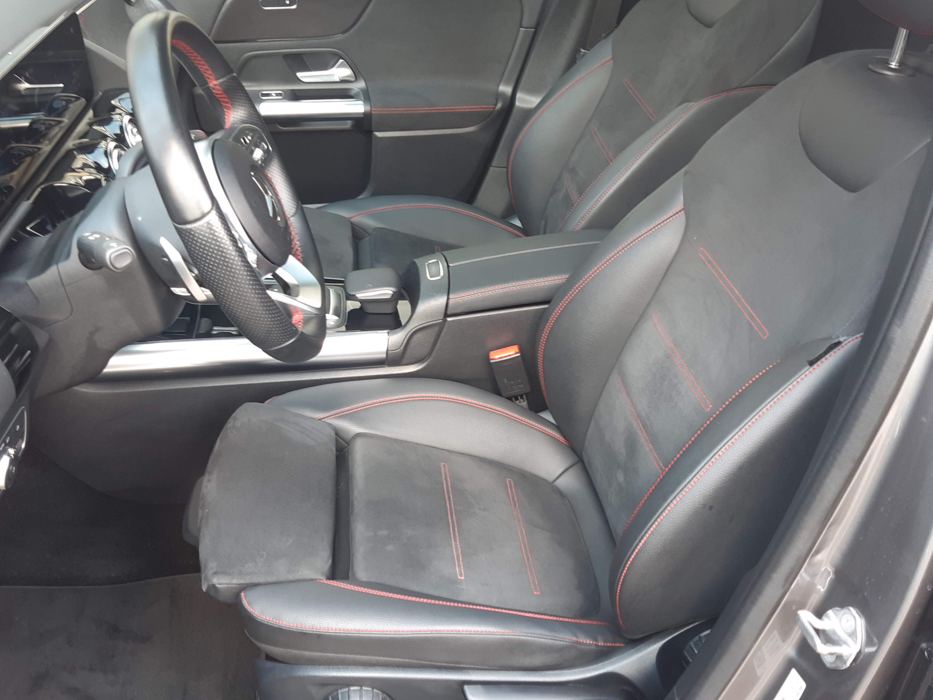 Mercedes-Benz GLA-klasse 250 4MATIC AMG Line
