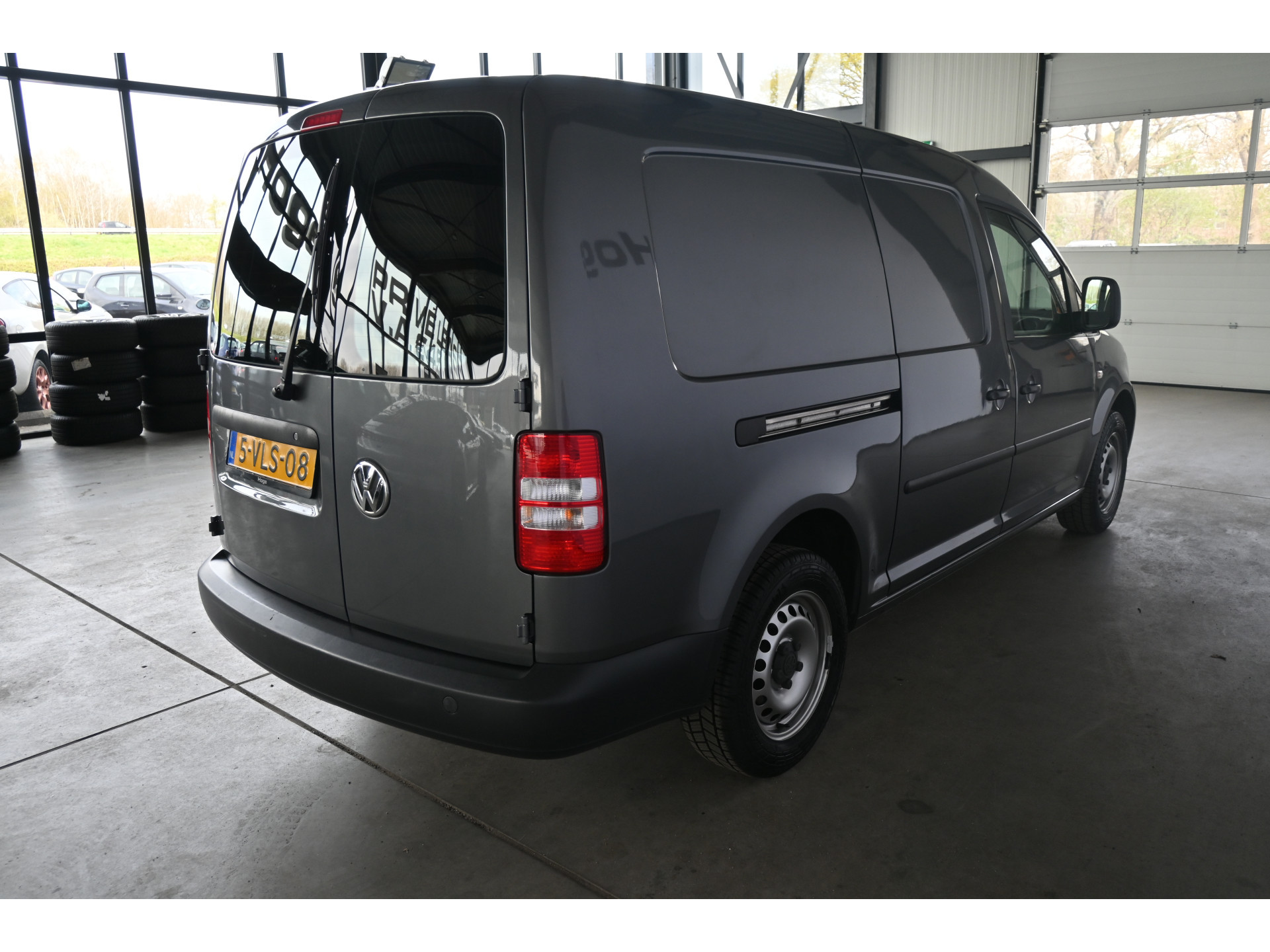 Volkswagen Caddy 1.6 TDI Maxi BMT Airco Cruise Control Goed Onderhouden! Inruil Mogelijk!