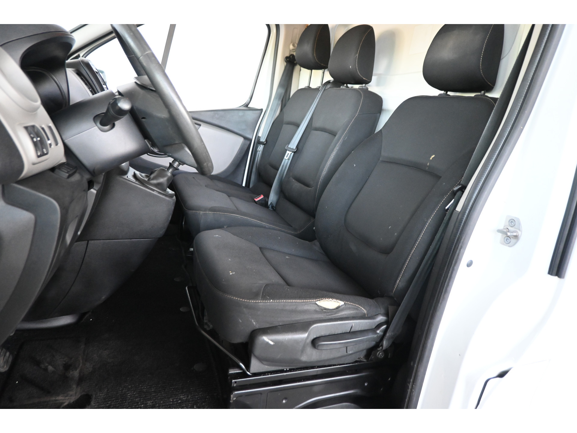 Renault Trafic 1.6 dCi T27 L1H1 Générique BTW Nap Airco Trekhaak Elektrisch Pakket Inruil Mogelijk!