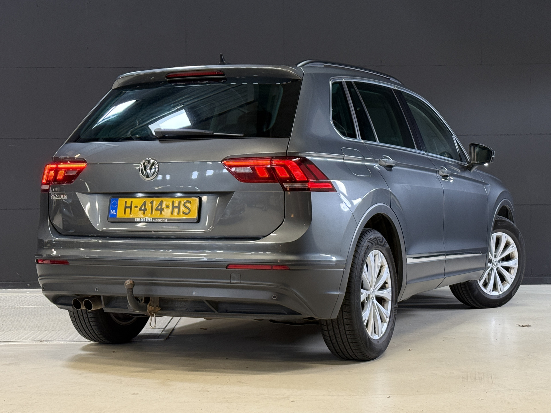 Volkswagen Tiguan 1.5 TSI ACT Comfortline | Apple Carplay | ACC | Trekaak | Draadloze lader